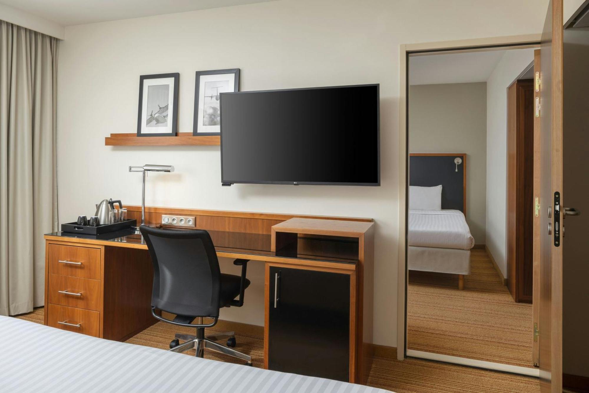 Family Connecting Rooms