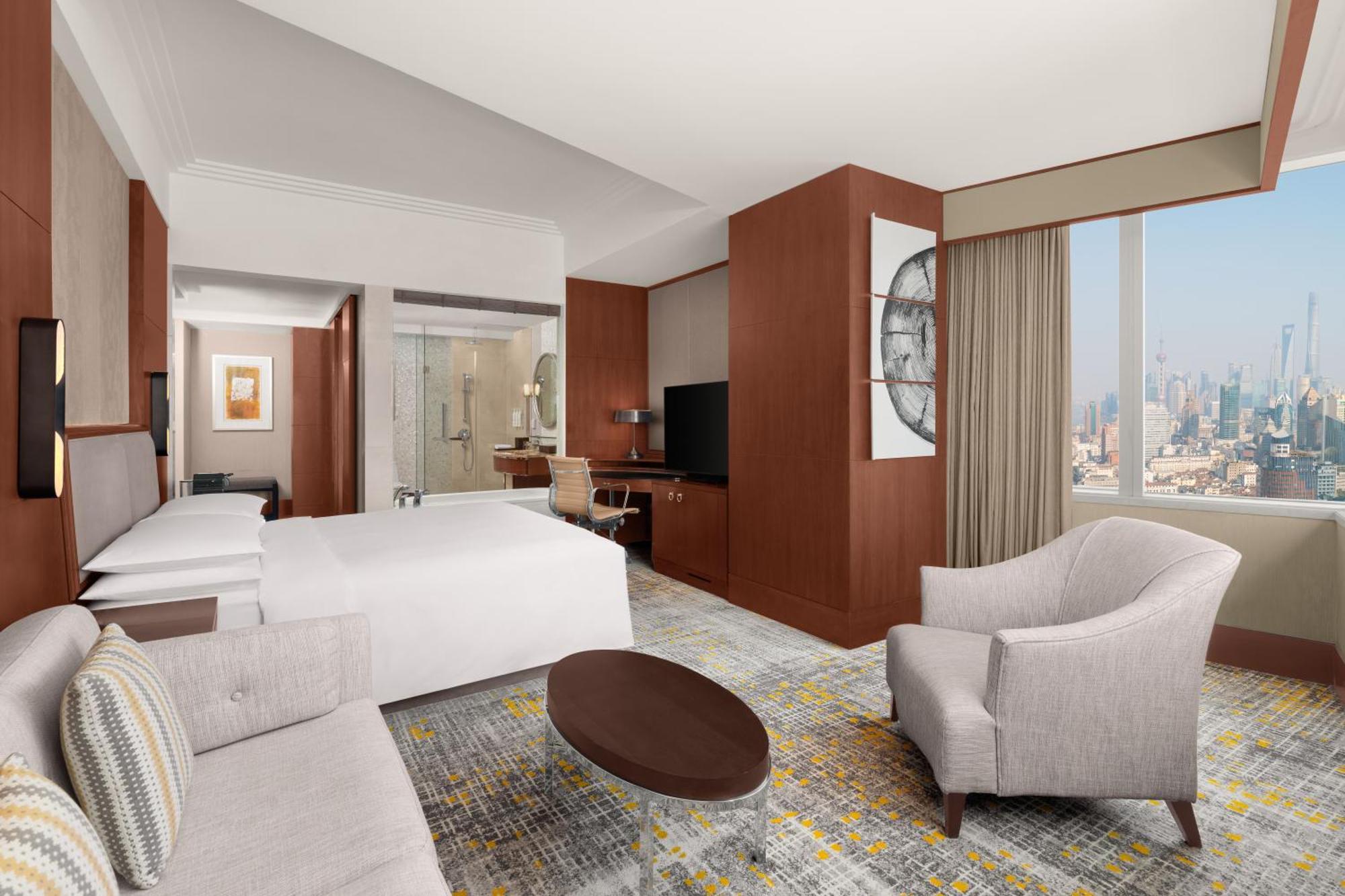 Executive Bund View King Room