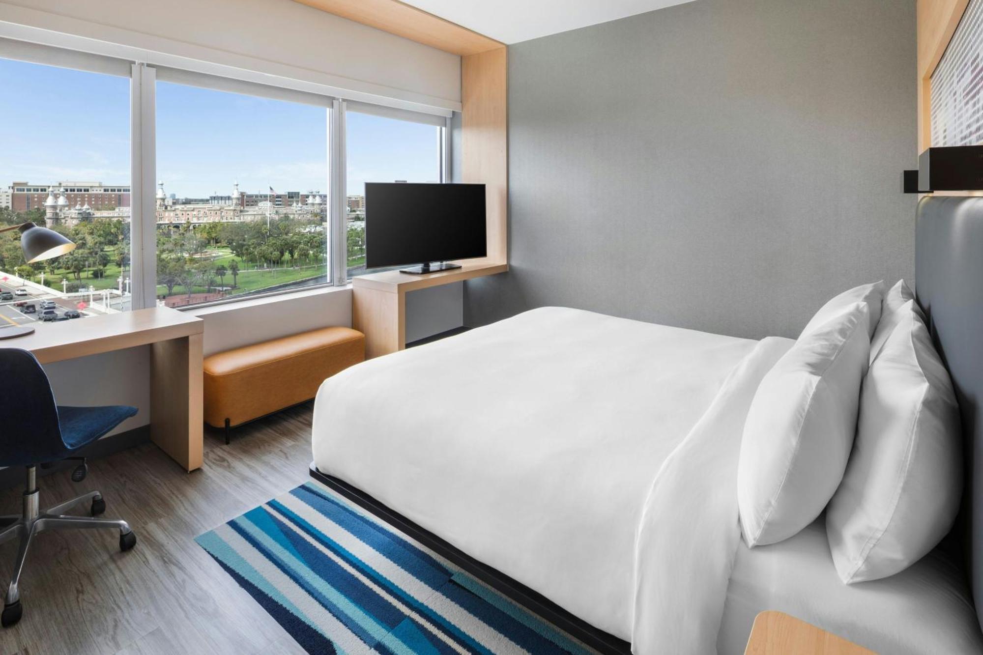 Guest room, 1 King, River view,1661666405:JPEG
