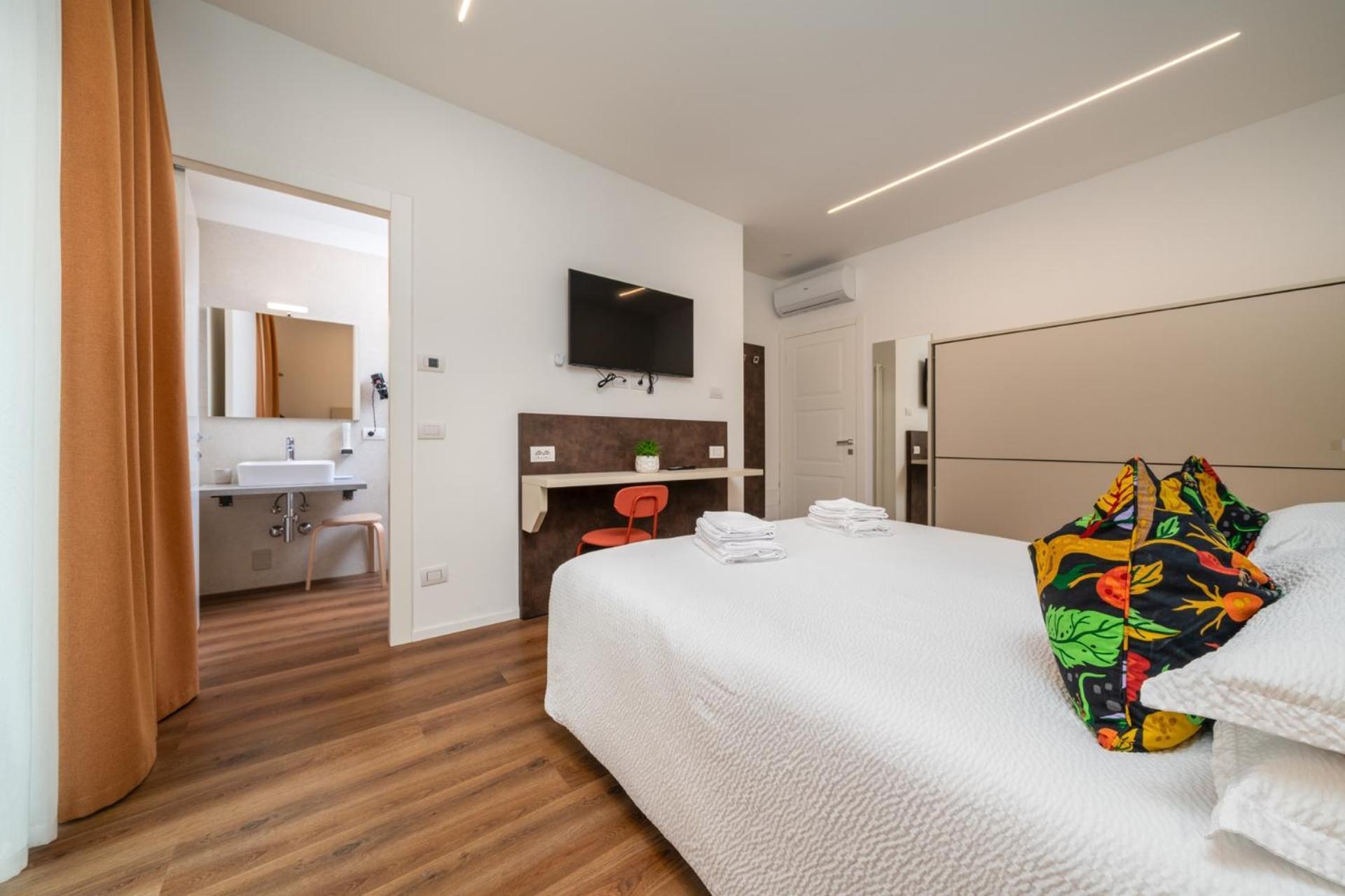 Quadruple Room with Private Bathroom,1660453749:JPEG