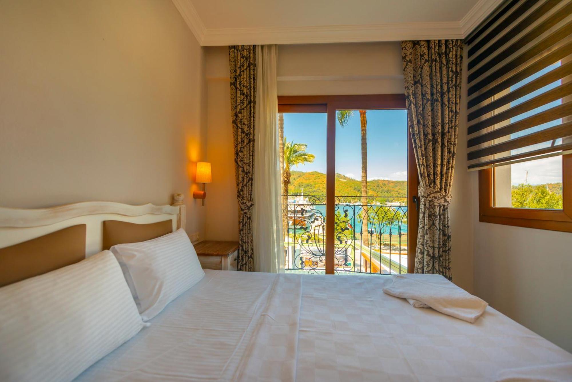 Deluxe Çift Kişilik Oda - Deniz Manzaralı