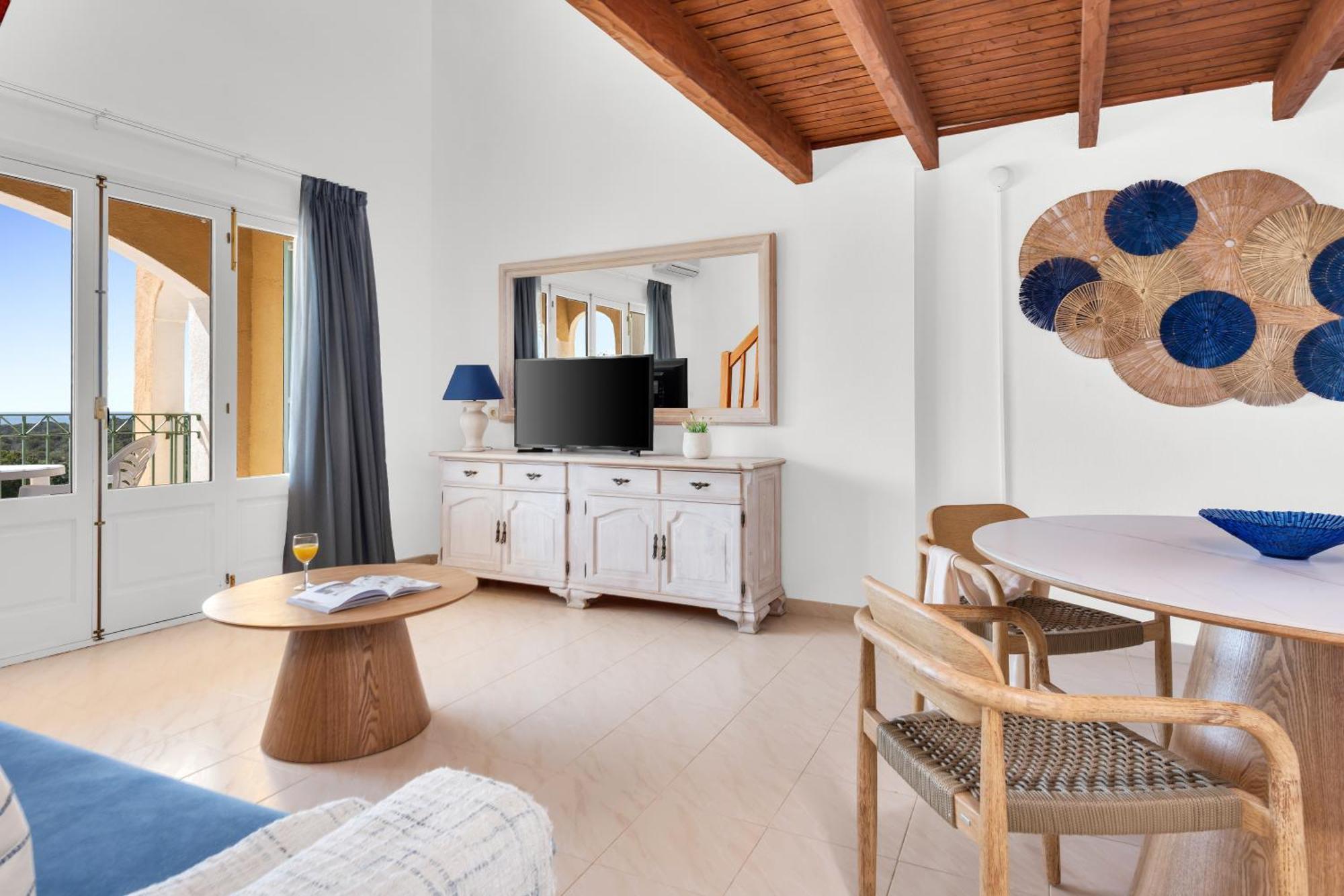Apartment with Sea View