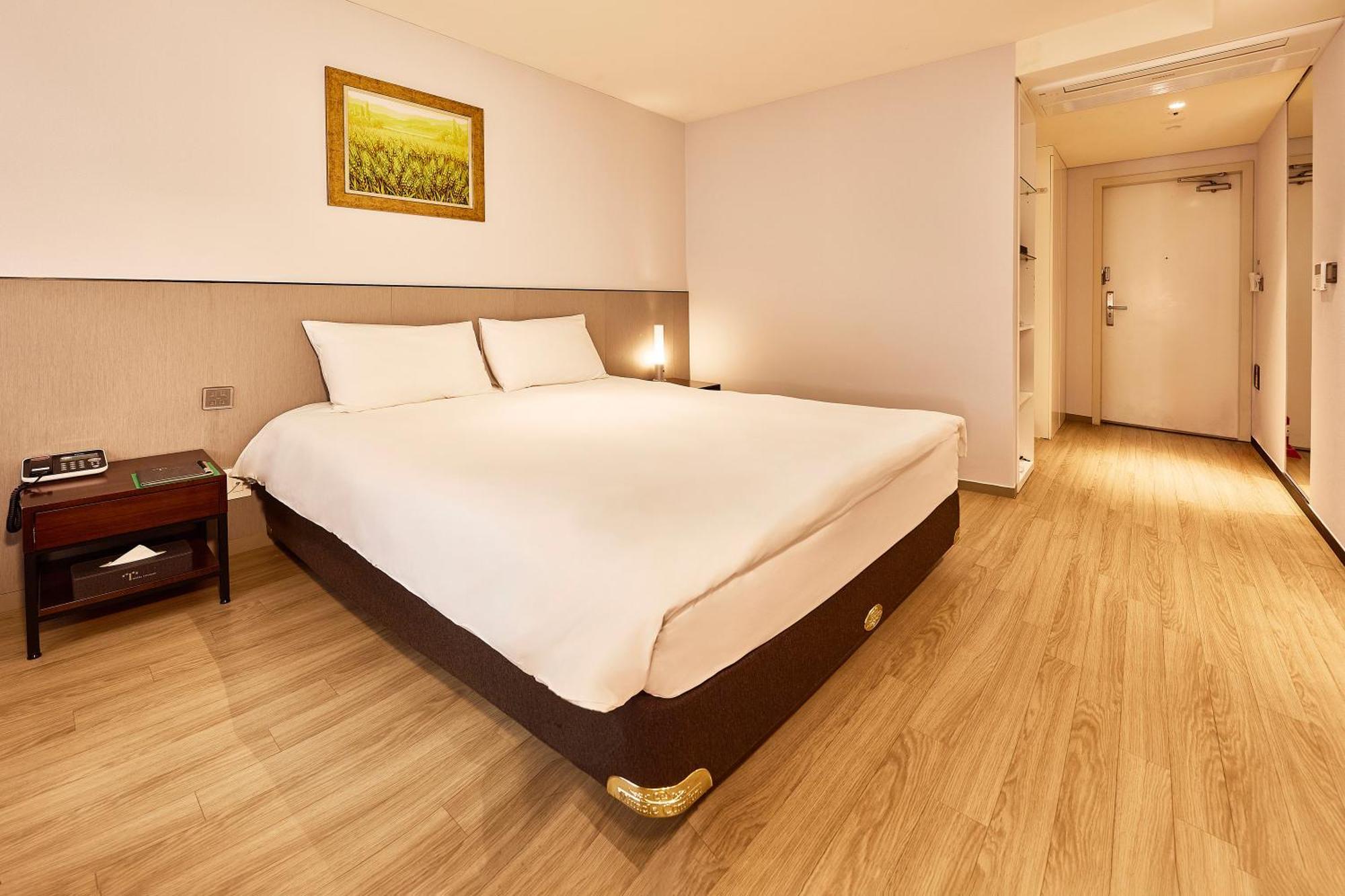 Superior Double Room,1661140103:JPEG