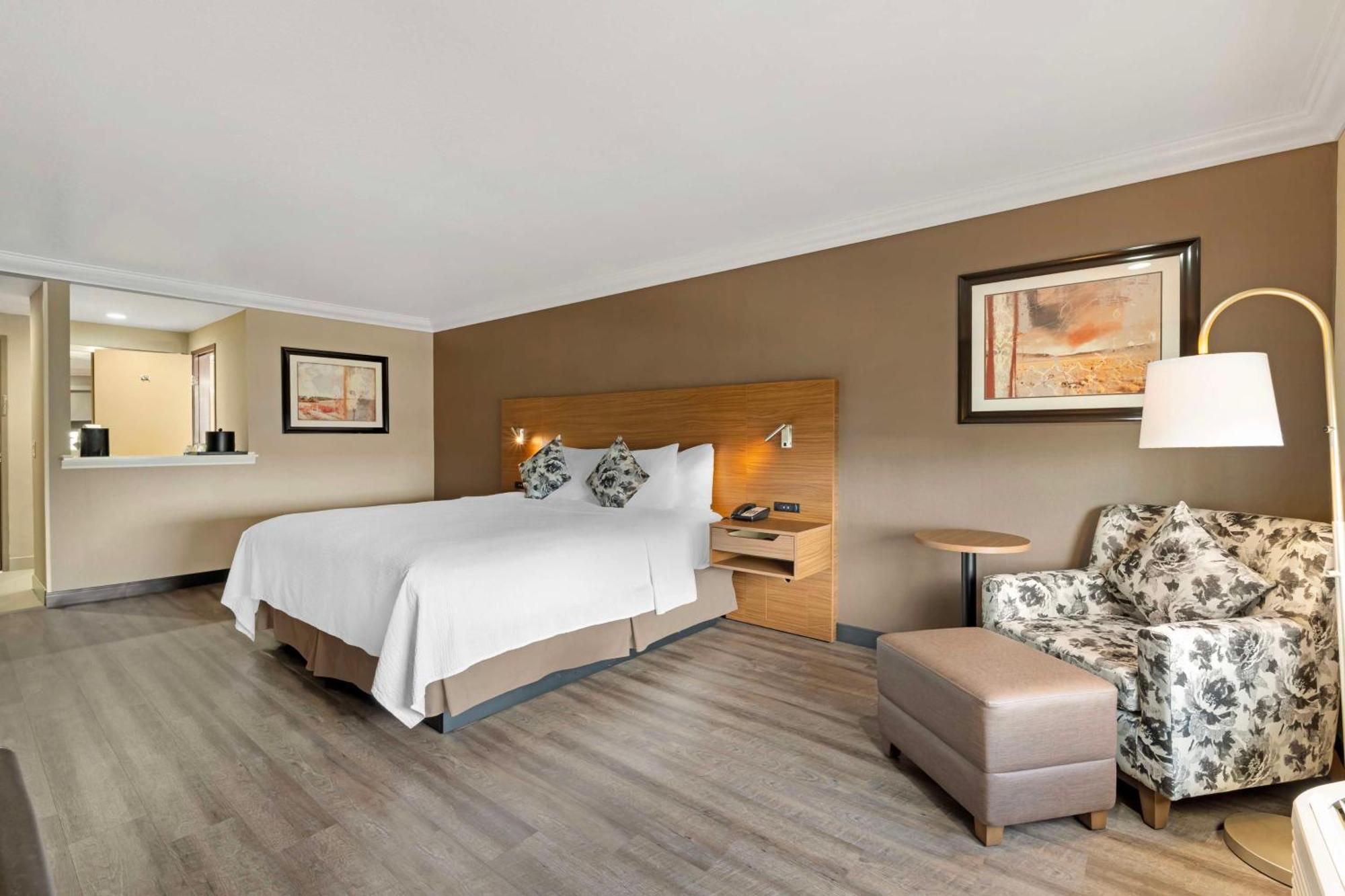 Executive King Room