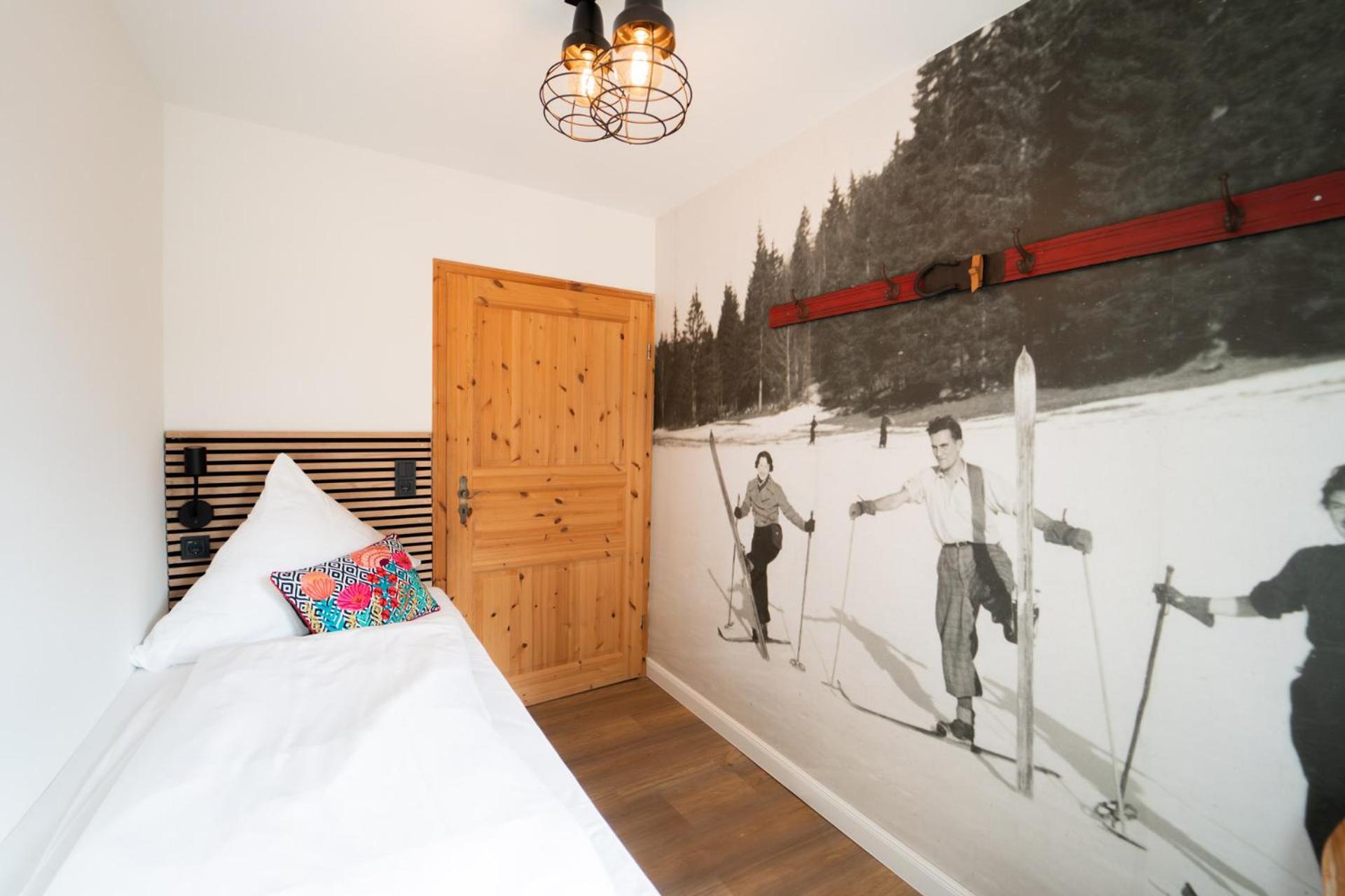 Two-Bedroom Apartment,1661651724:JPEG