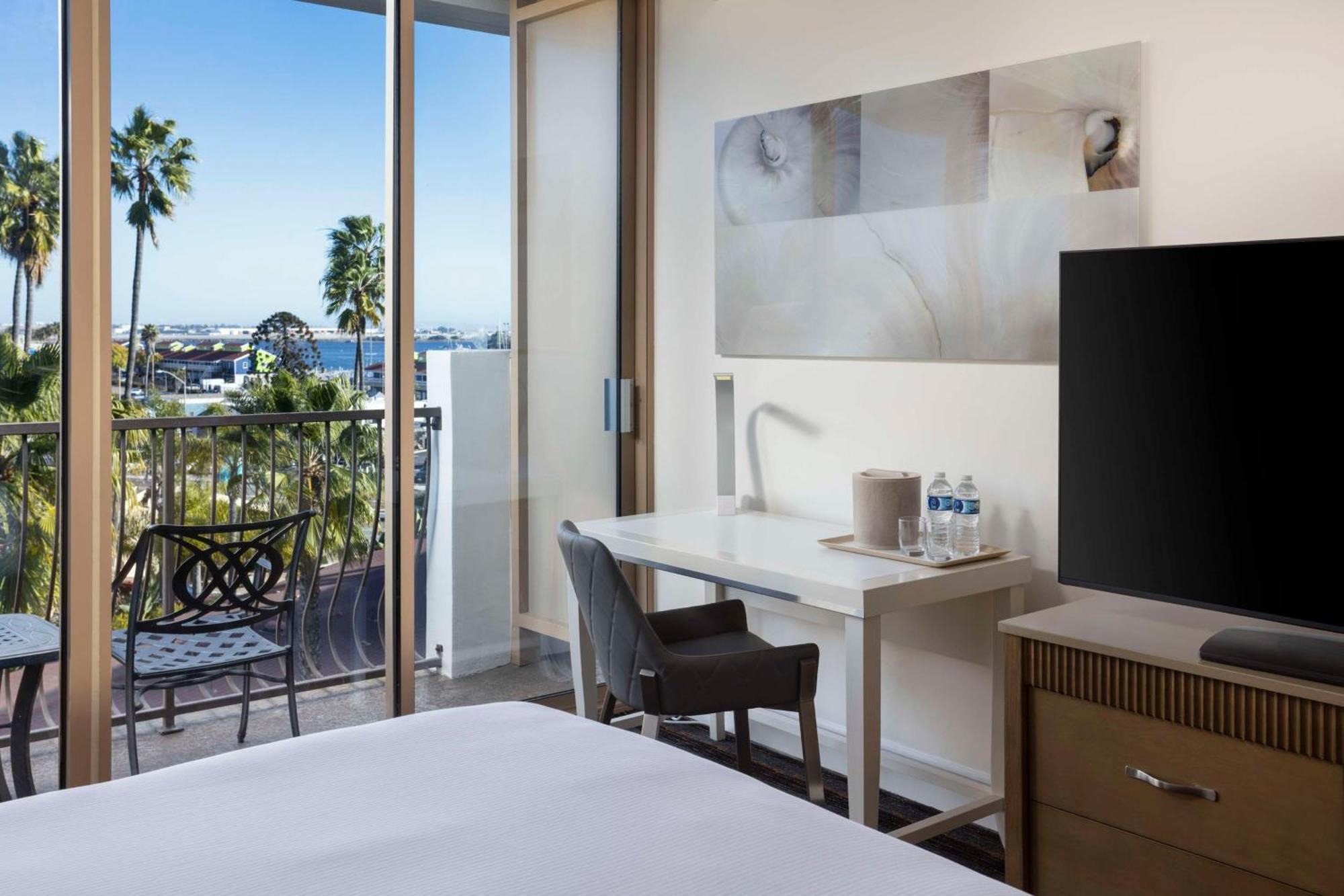 King Room Balony Top Floor