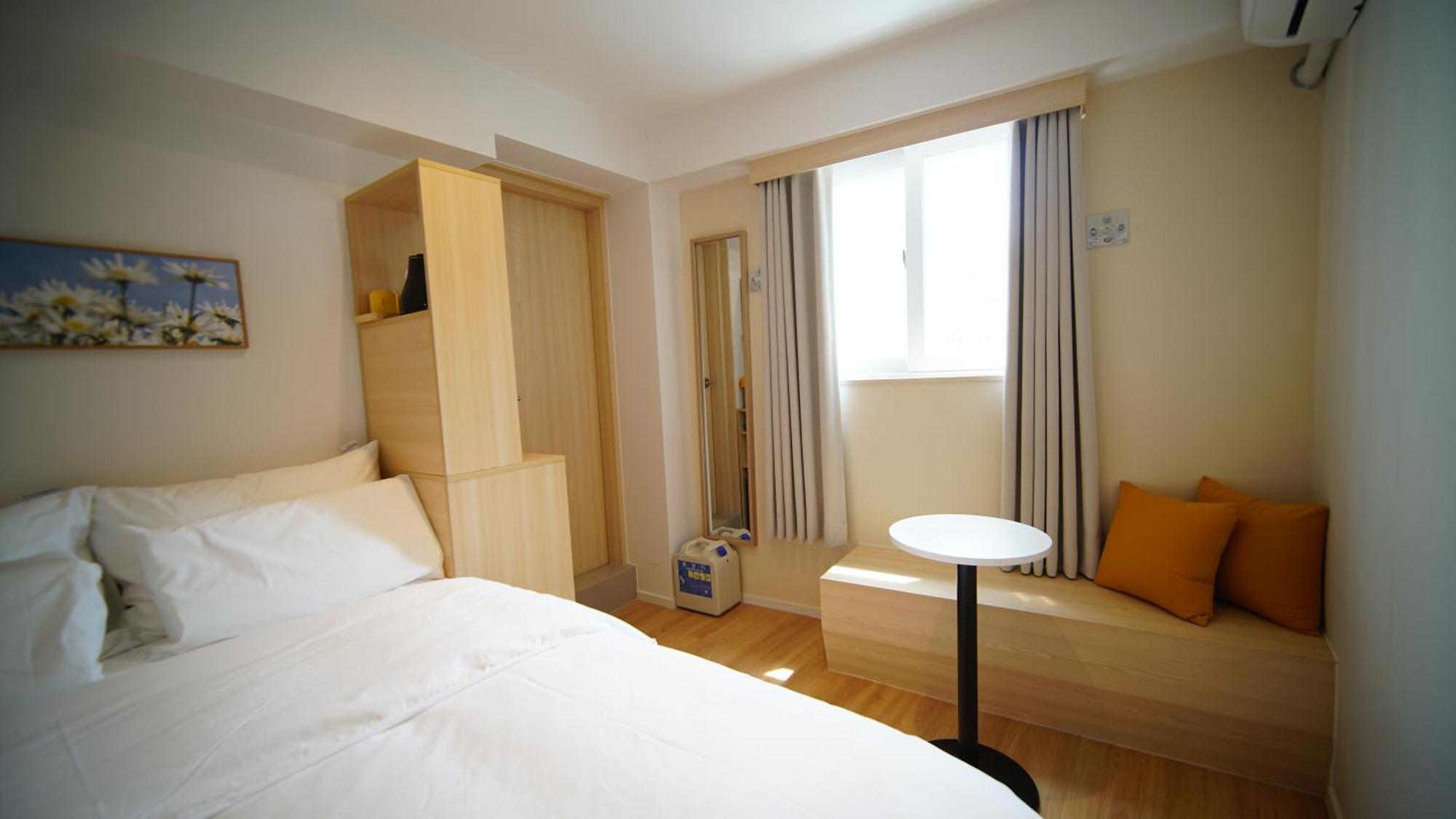 Deluxe Double Room with Namsan View