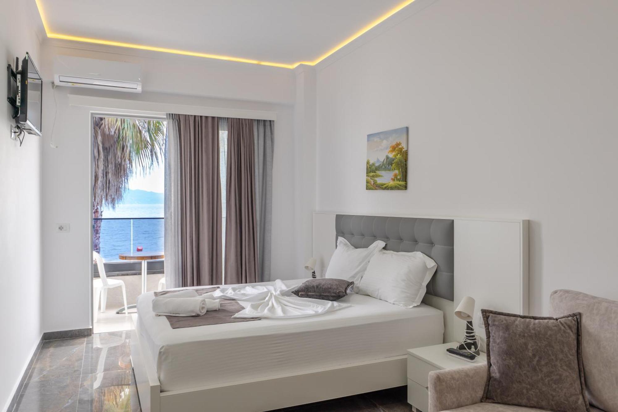 Suite with Sea View