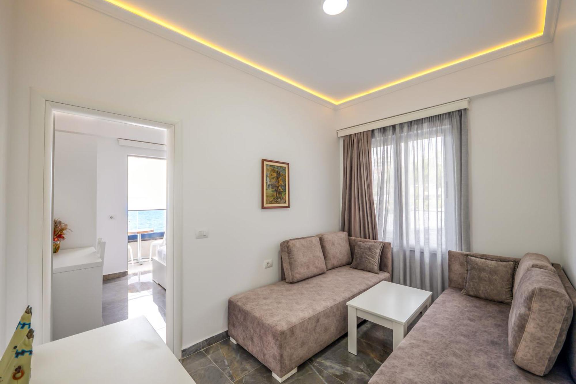 Quadruple Room with Sea View