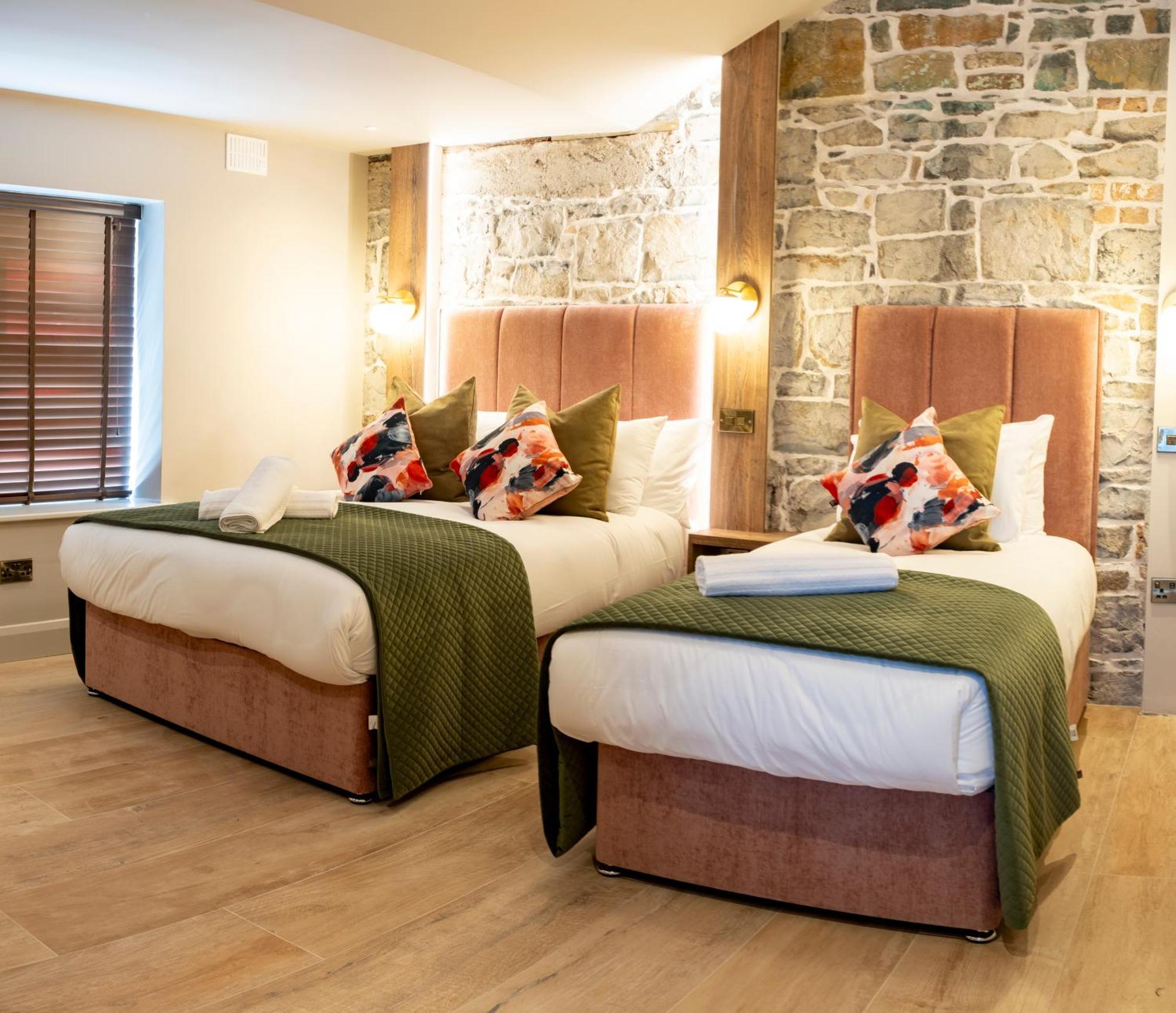 Executive Triple Room