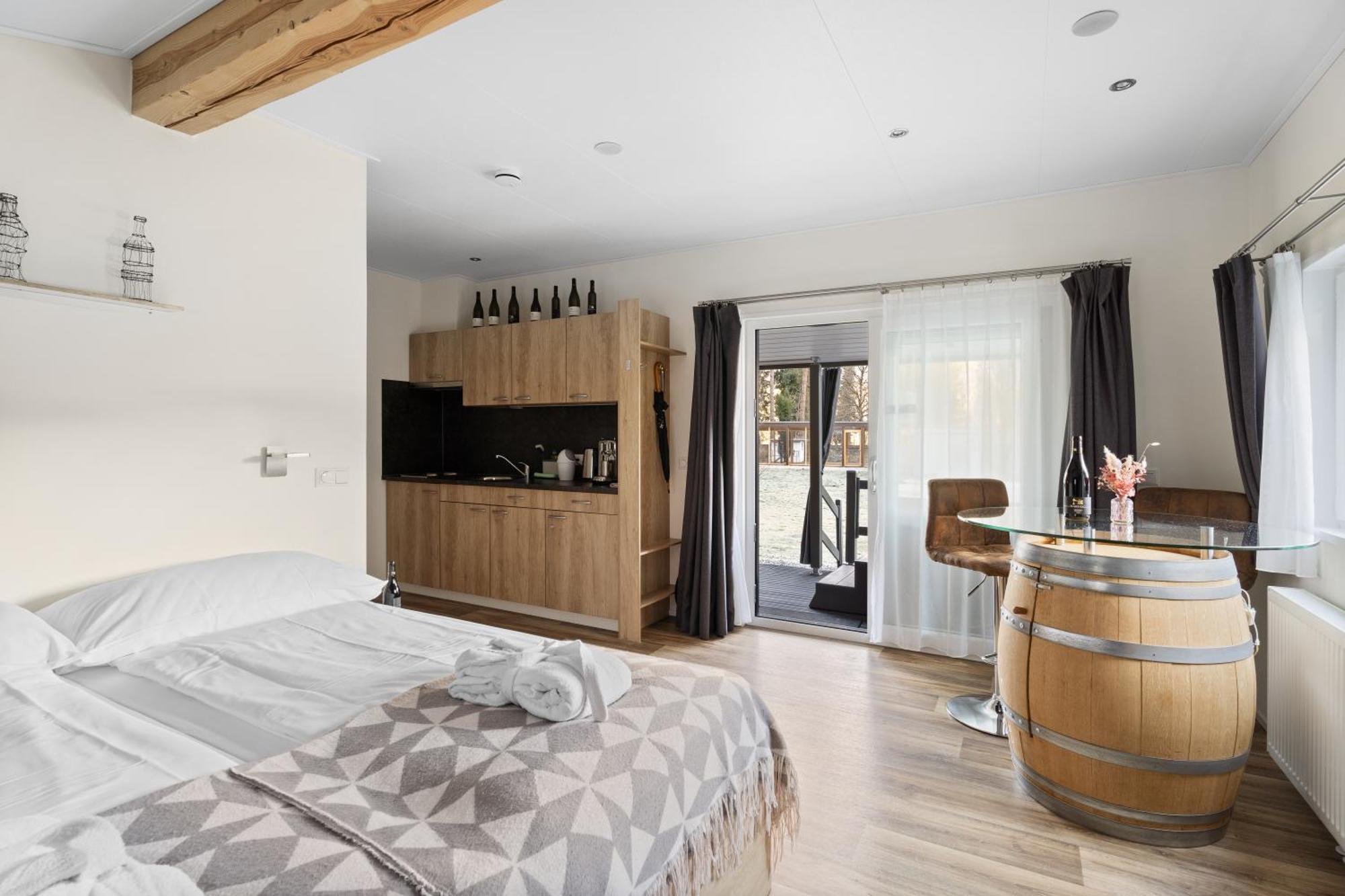 "Villa Ardesia" - Glamping Lodge