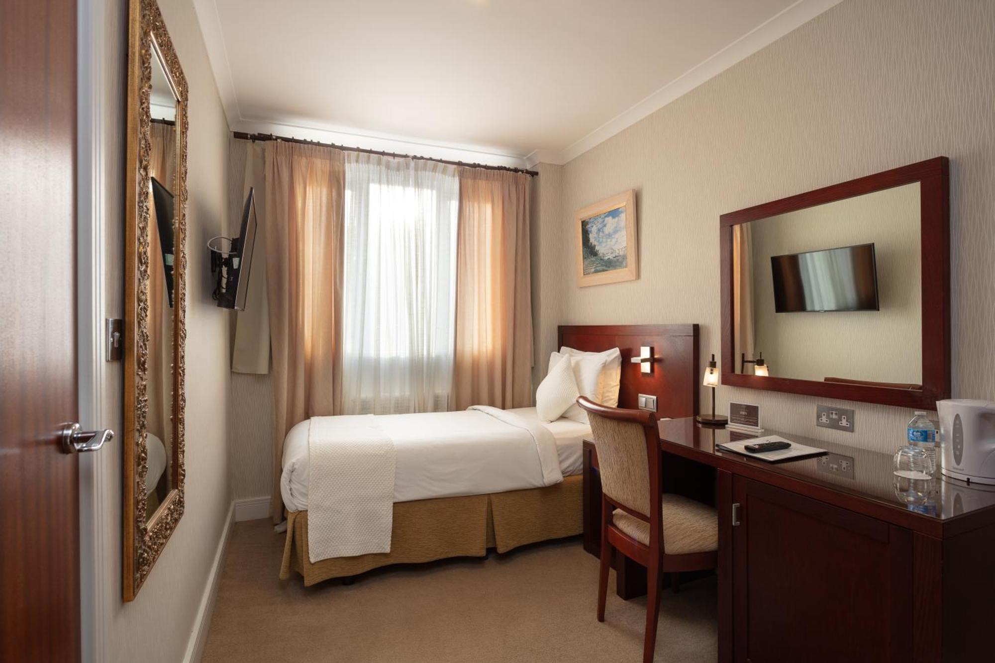 Single Room,1662393875:JPEG
