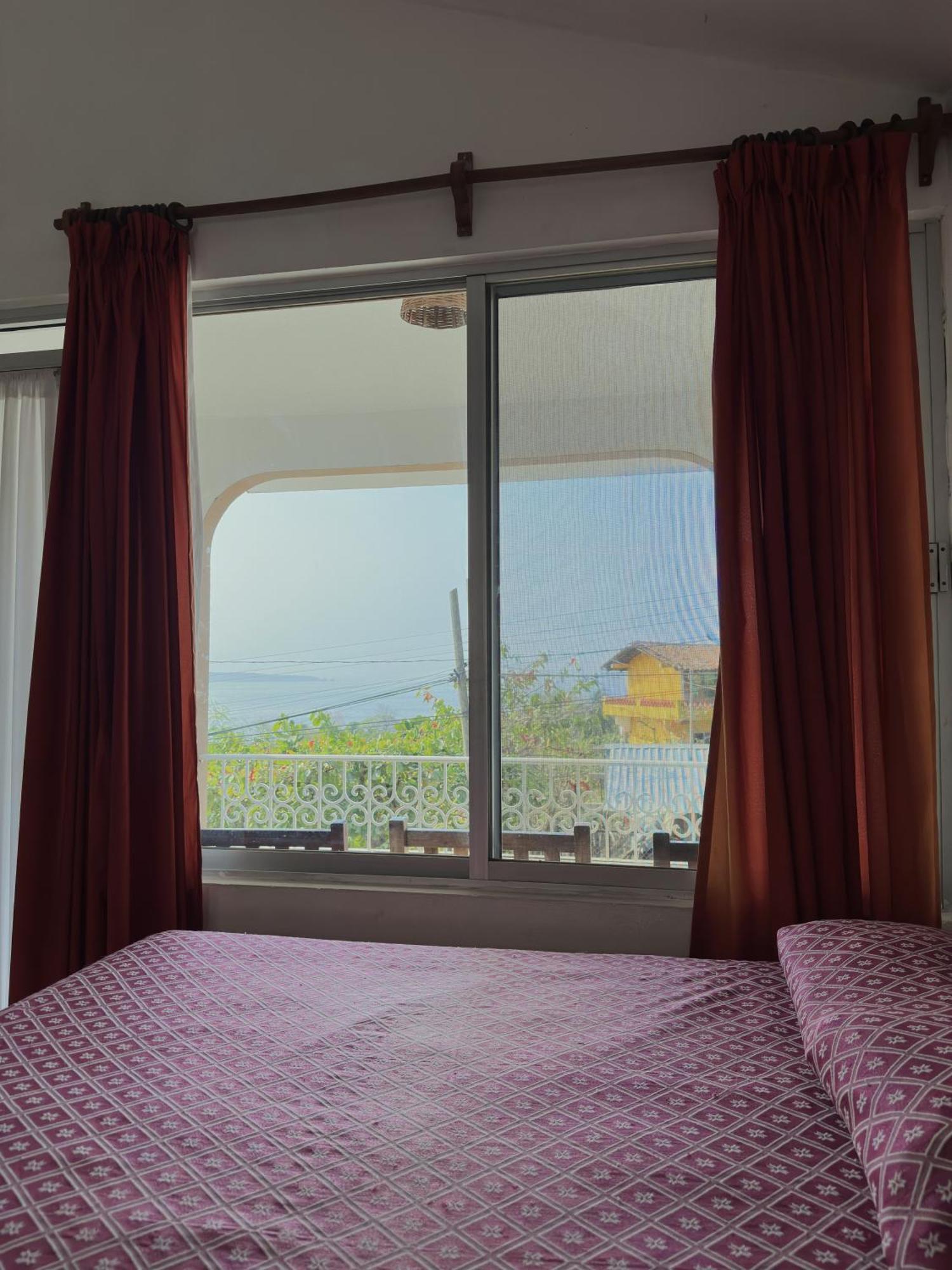 Family Room with Sea View
