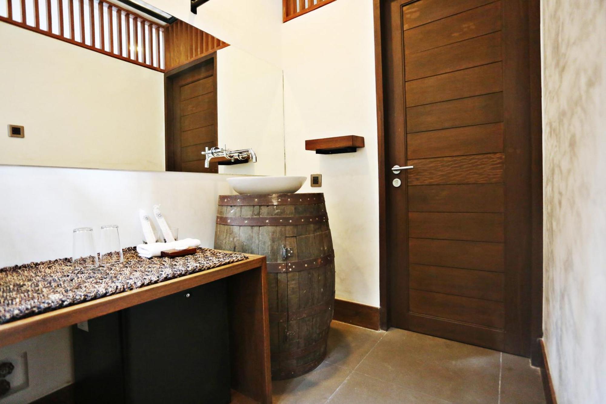 King Room,1662415031:JPEG