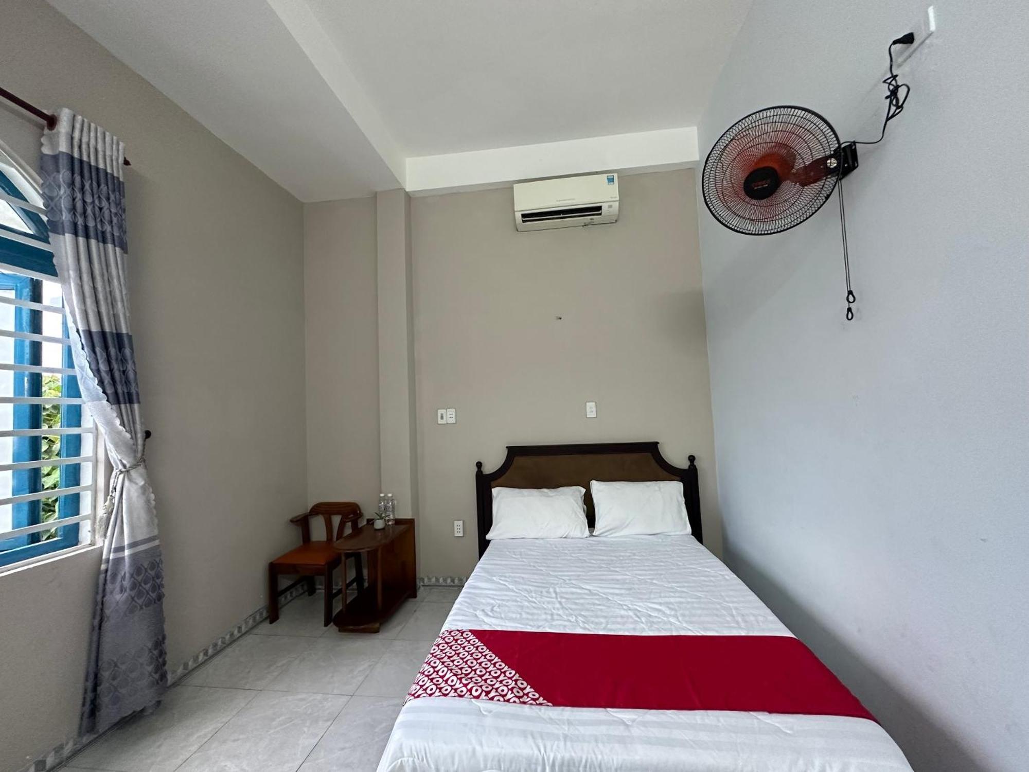 Phòng Deluxe Giường Đôi