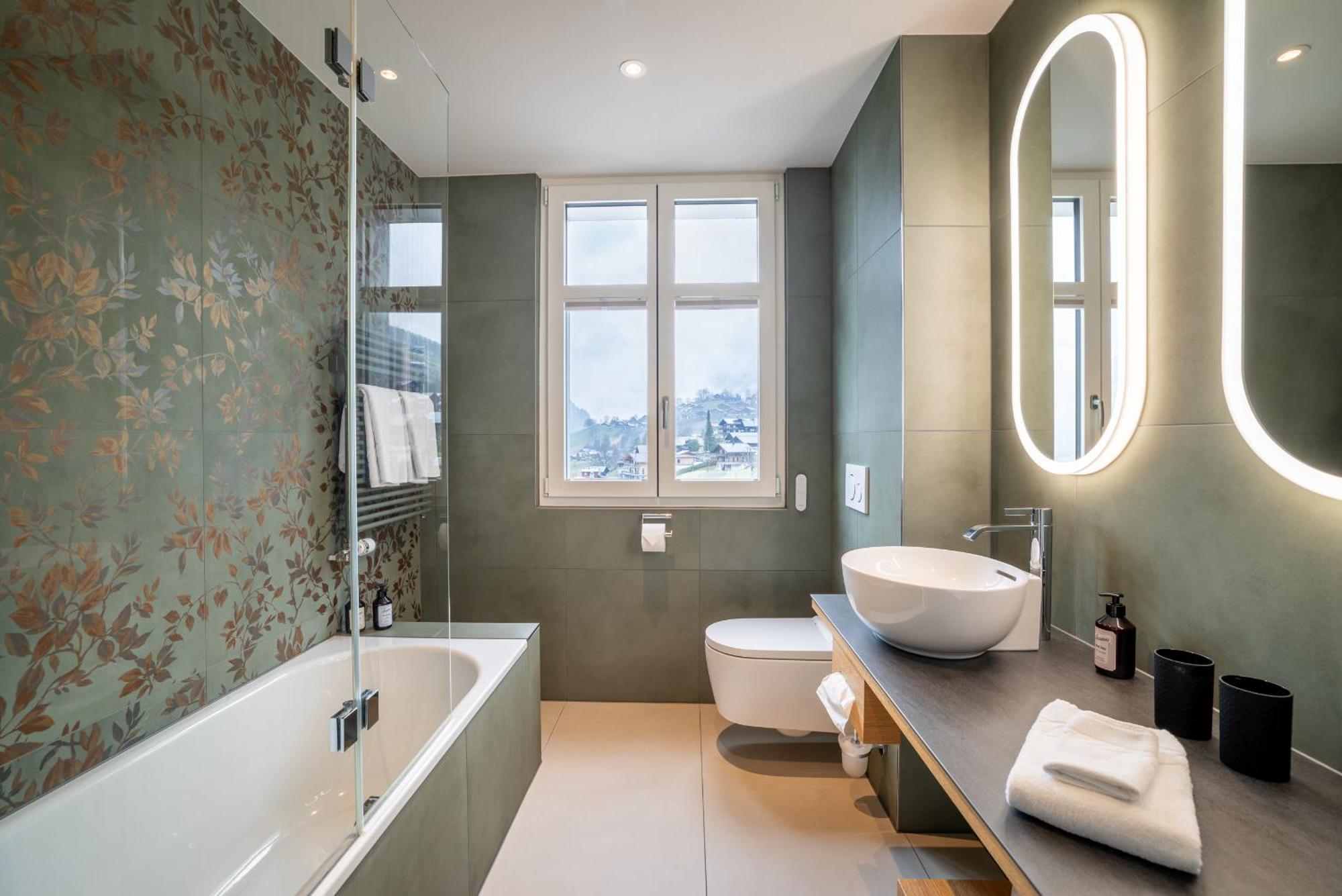 Classic Double or Twin Room Eiger View A or C