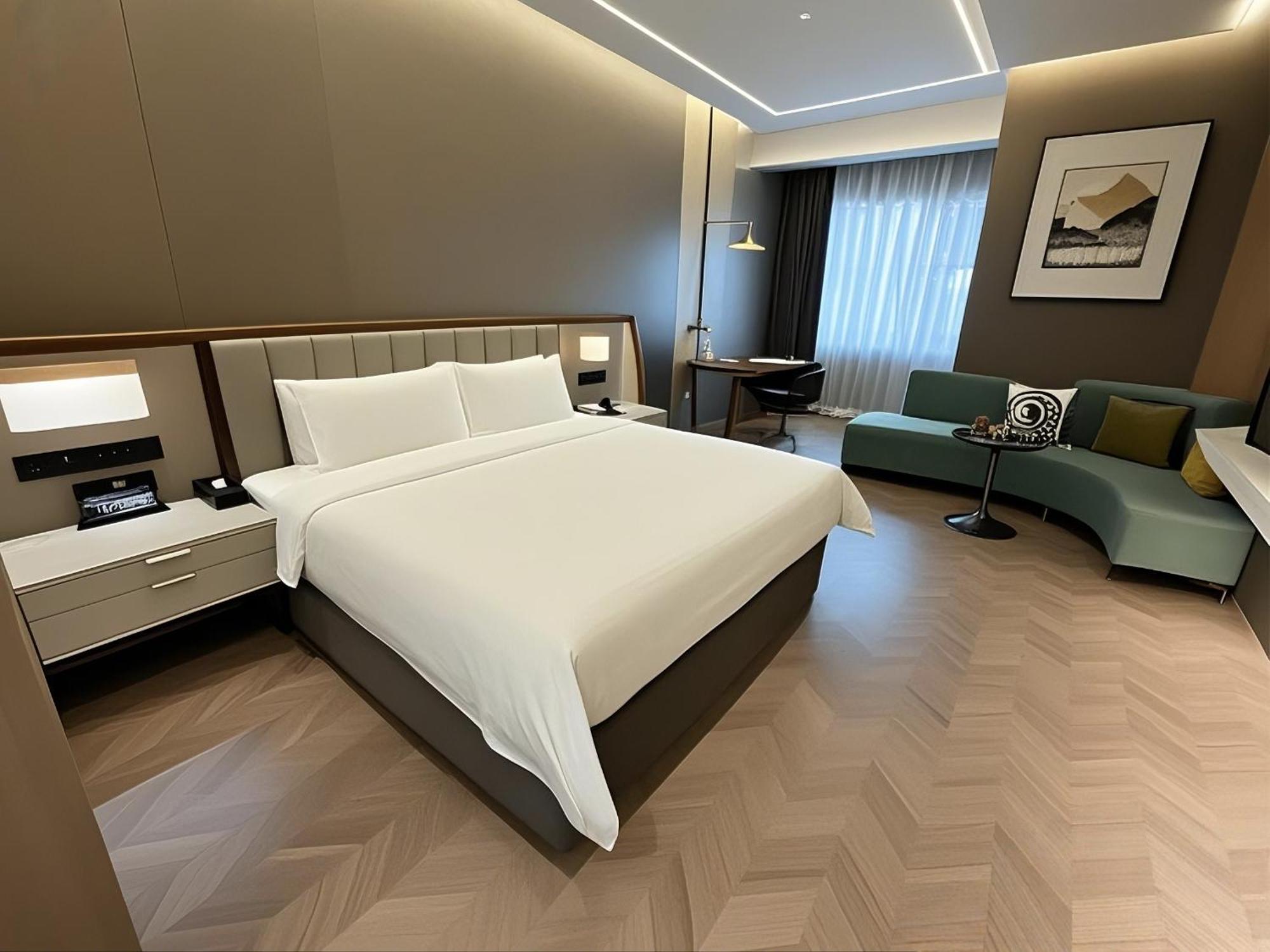 Premium King Room - Lounge Access