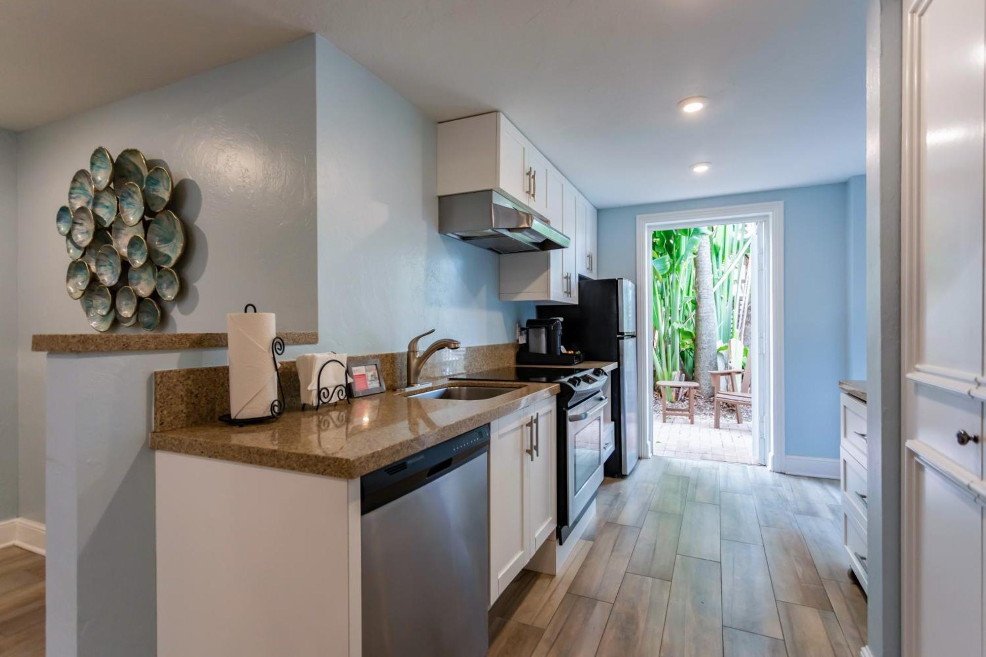 ADA Accessible One-Bedroom Suite