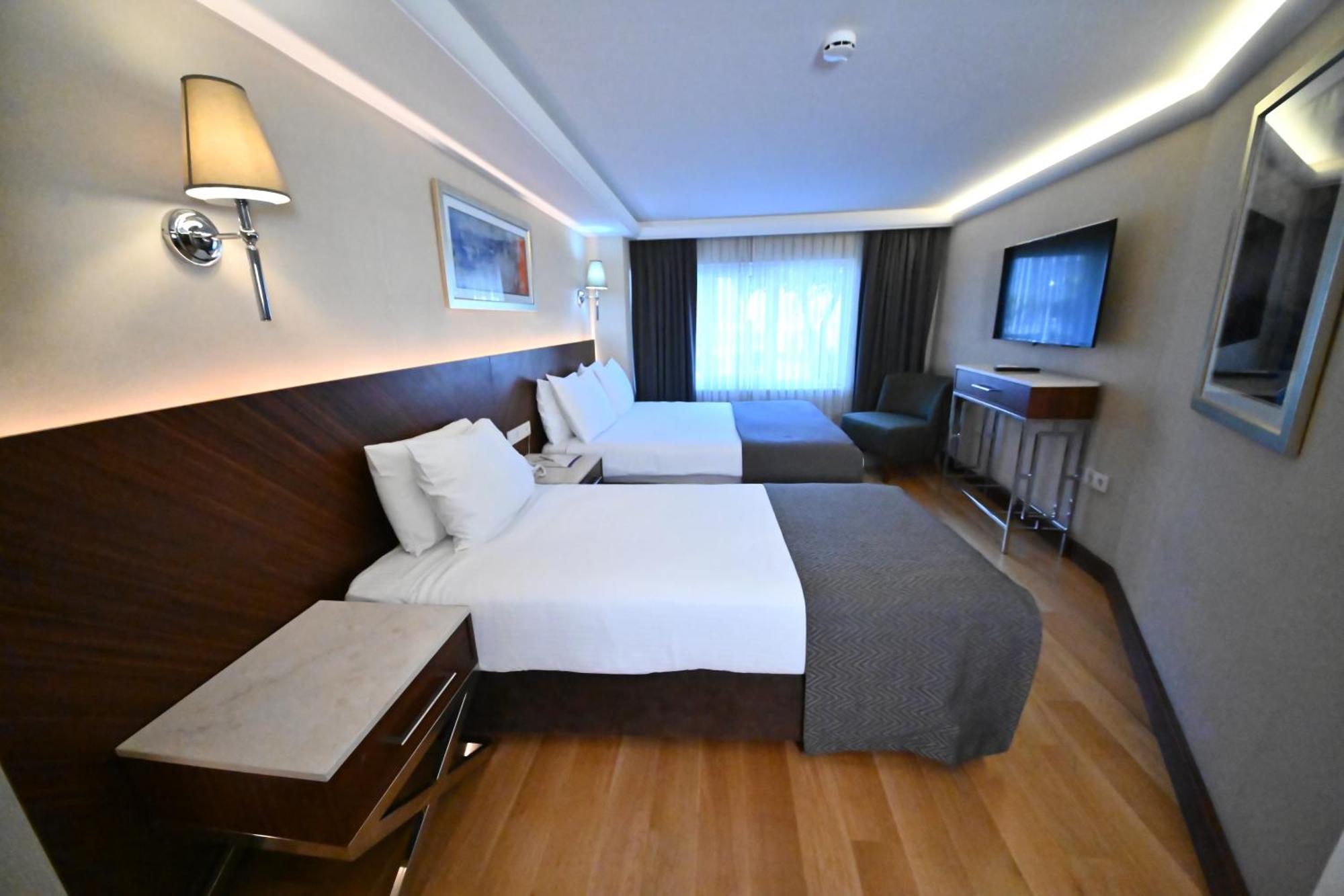 Standard King Room