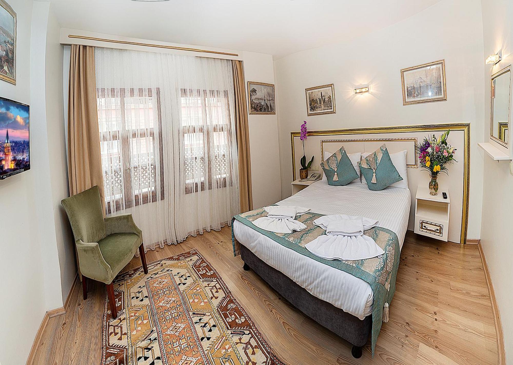 Standard Double or Twin Room,1663743638:JPEG