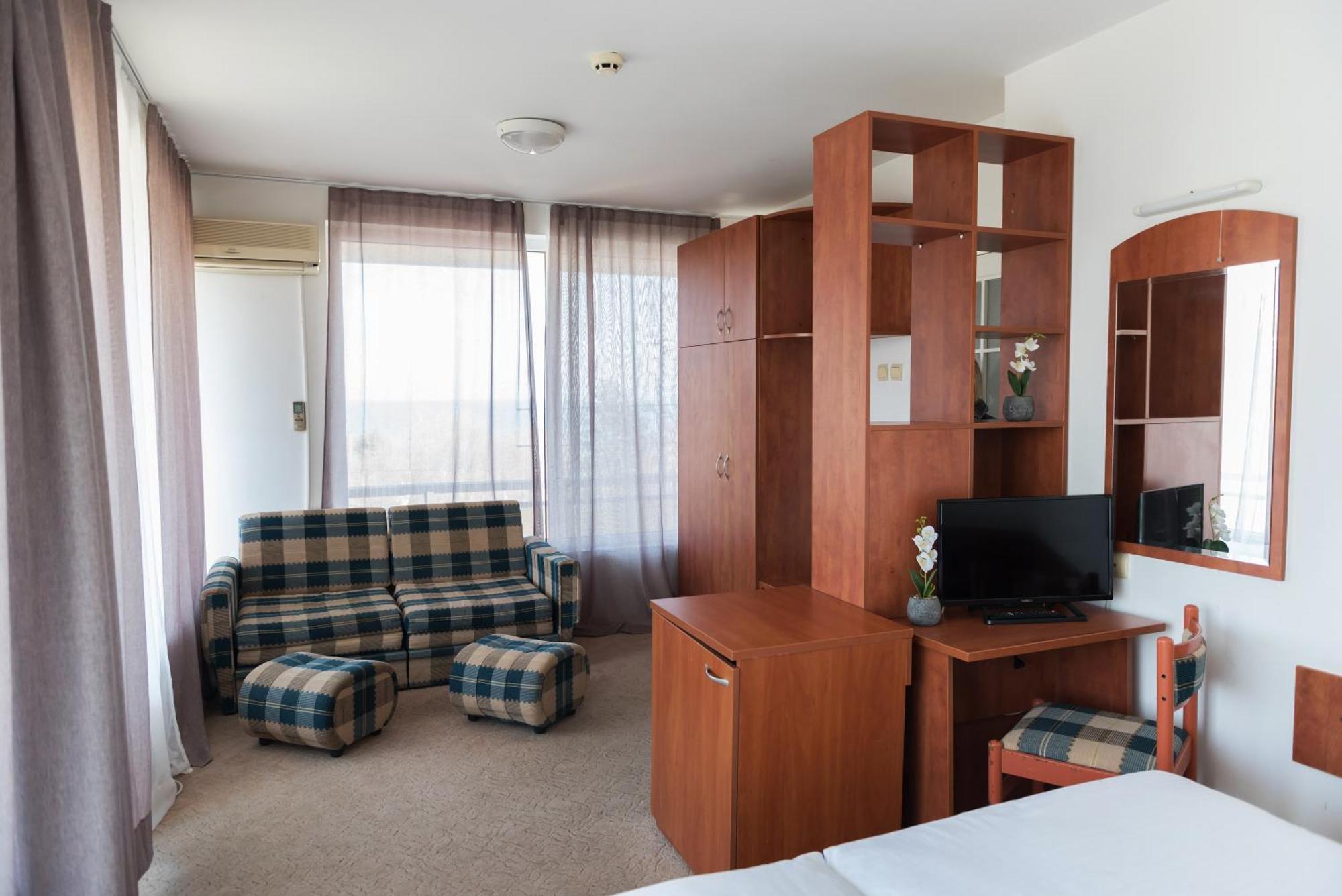 Doppel- oder Zweibettzimmer mit Zustellbett und kostenlosem Parkplatz