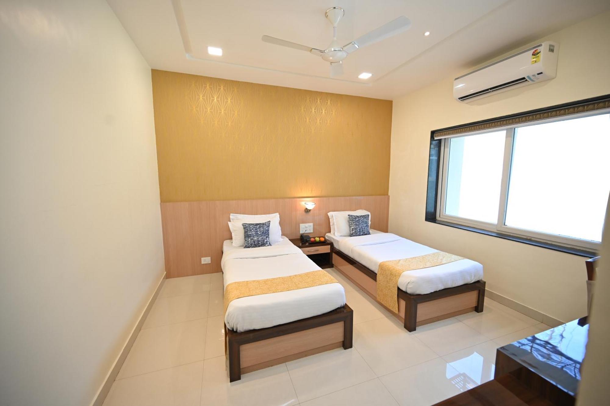 Standard Twin Room,1663796543:JPEG