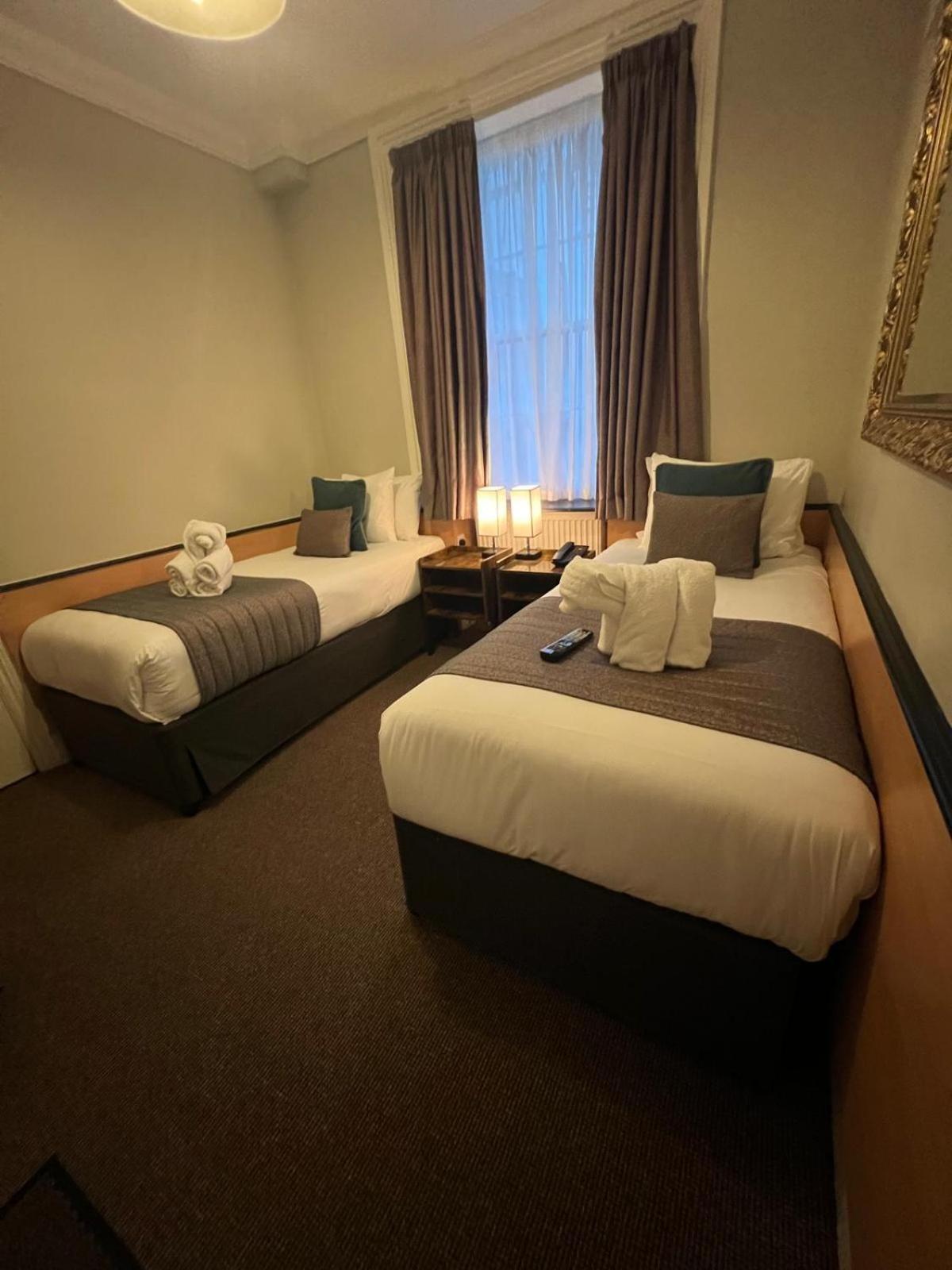 Standard Twin Room,1664648813:JPEG
