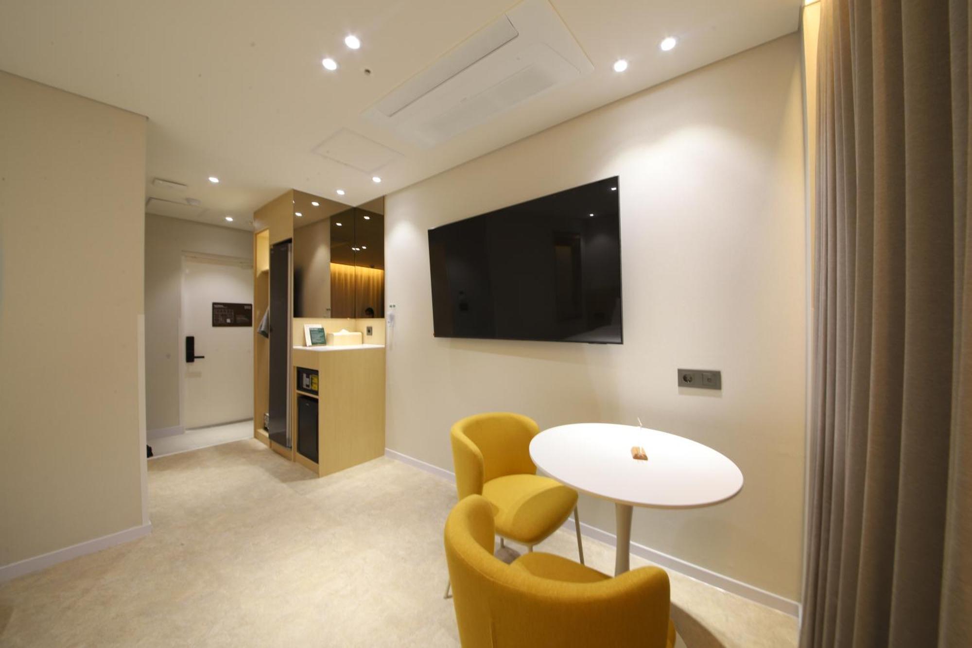 Double Room with Private Bathroom