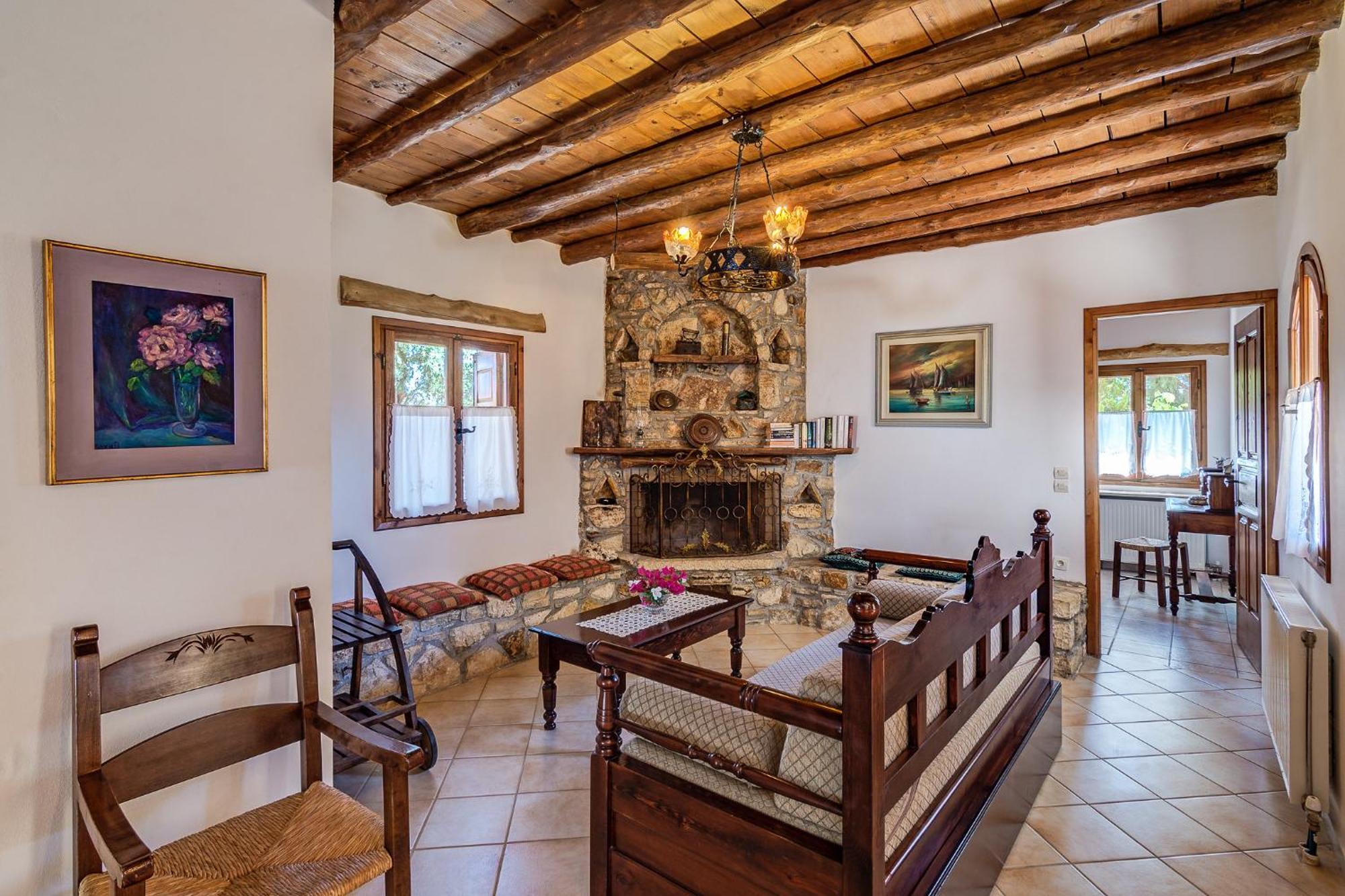 Deluxe Family Room