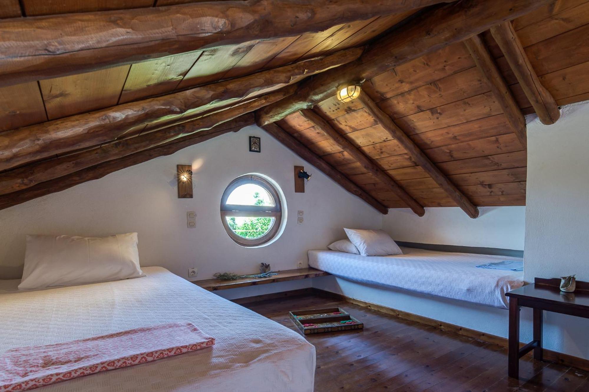 Deluxe Family Suite