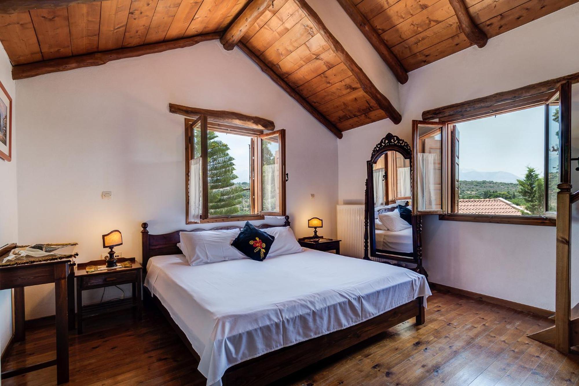 Deluxe Family Suite