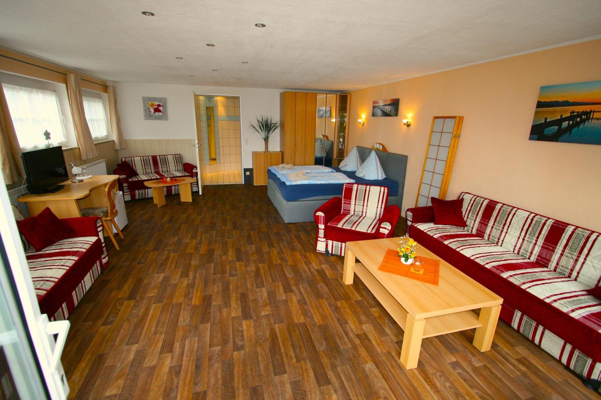 Doppelzimmer mit Seeblick
