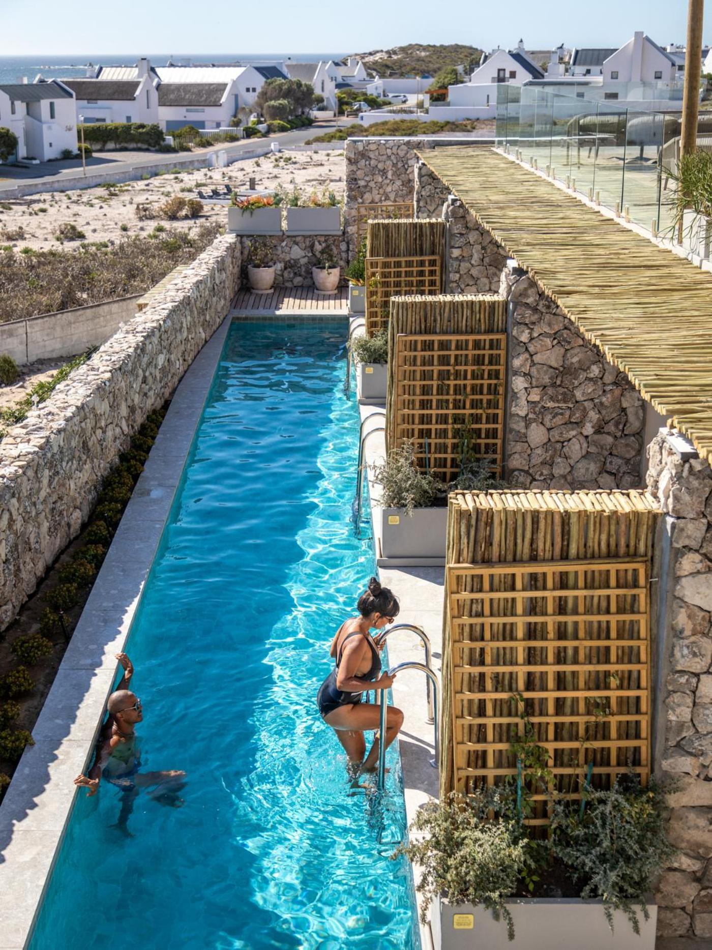Brand New Oyster Villa Suites
