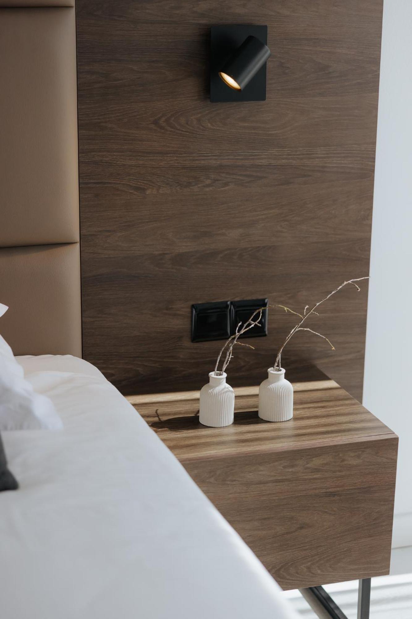 Deluxe Double or Twin Room Limited Sea View