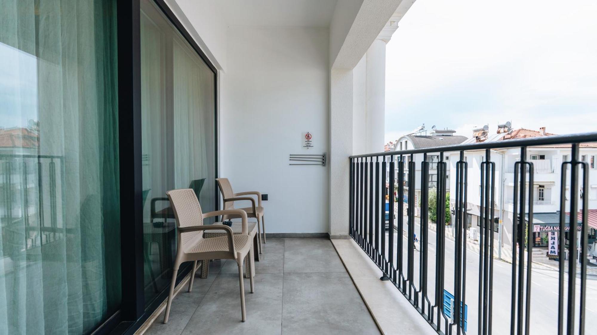 Deluxe Çift Kişilik Oda - Balkonlu
