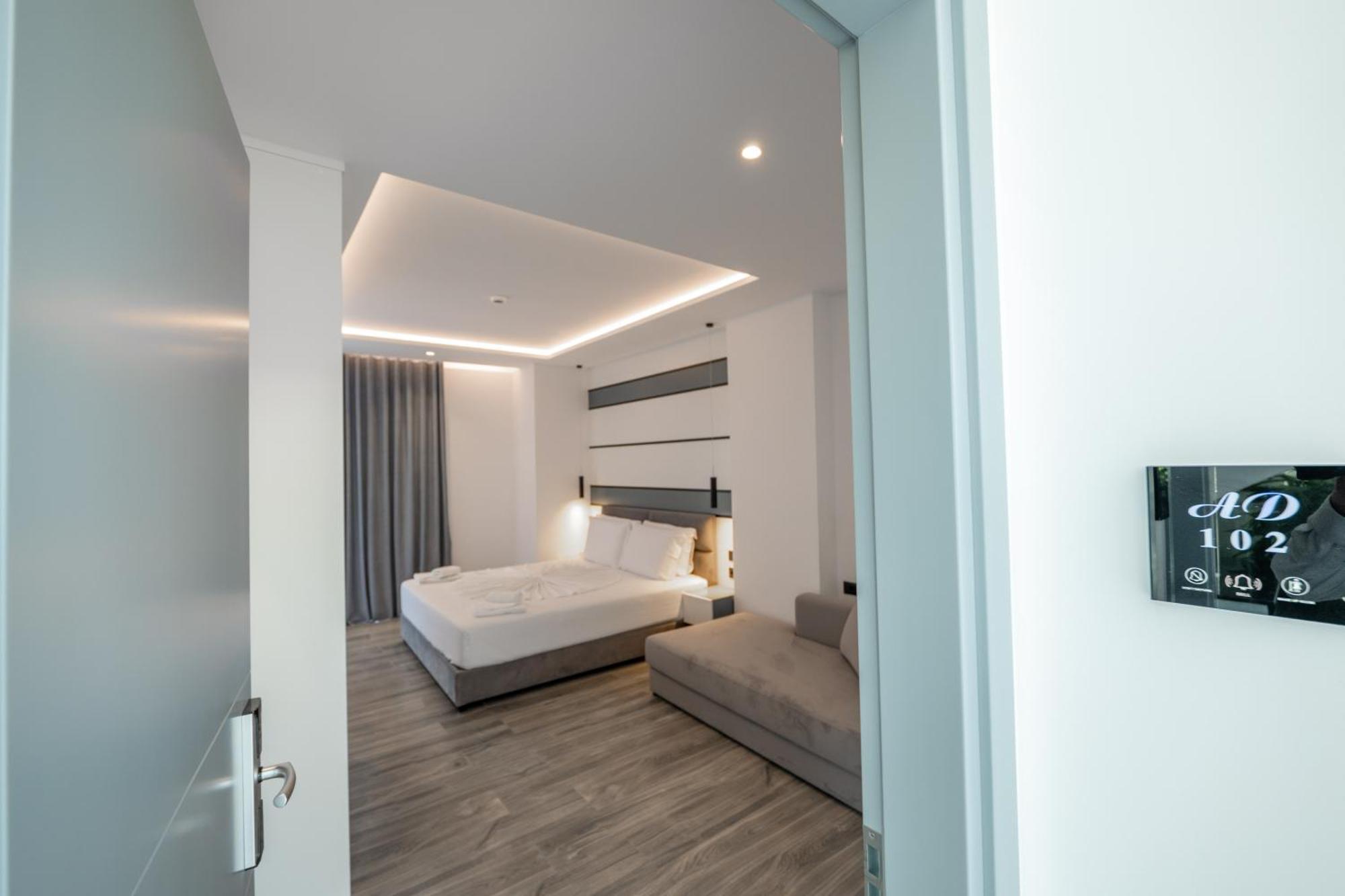 Deluxe Triple Room Sea View