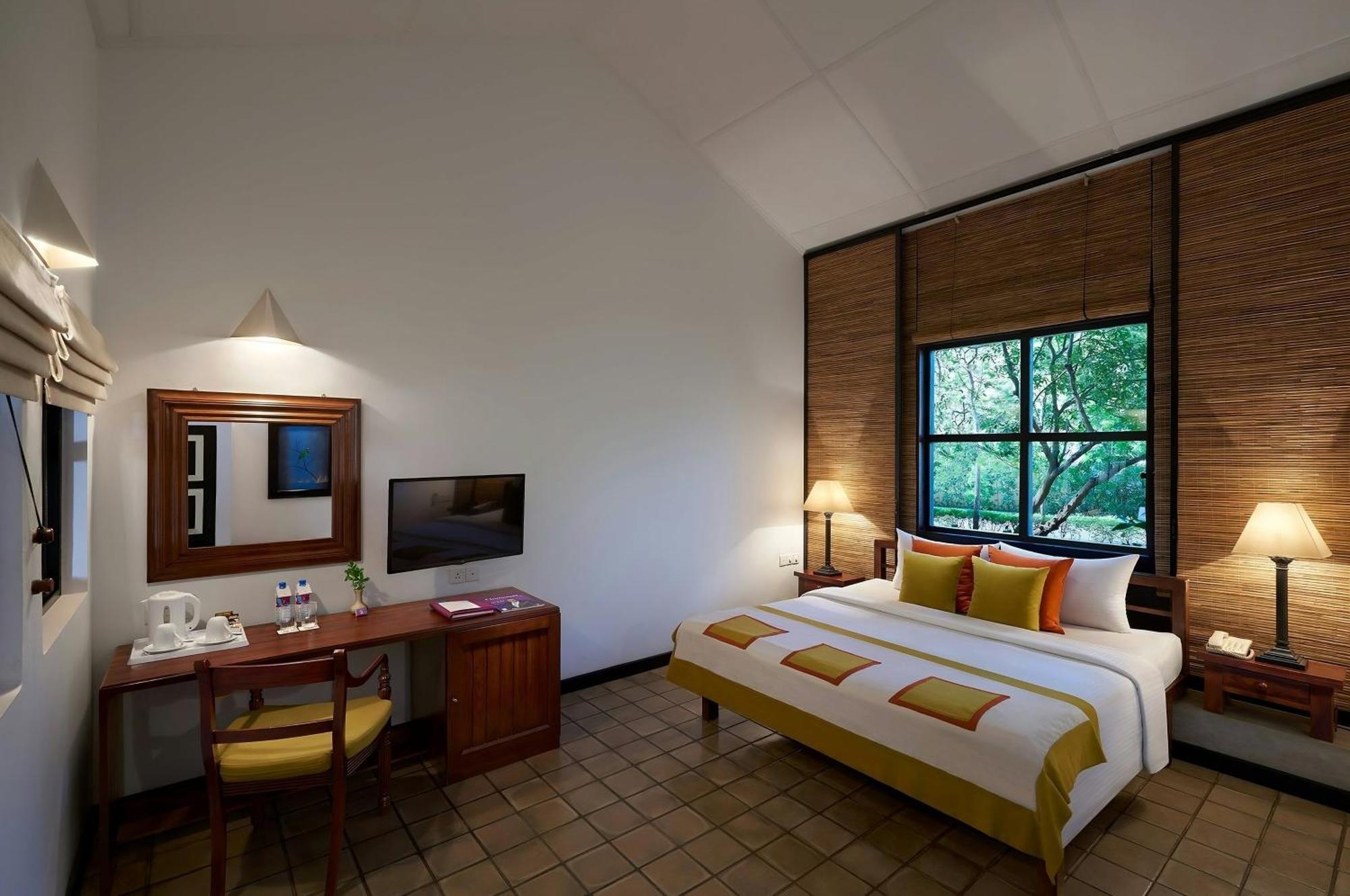 Superior King Garden View - Discounts (15% on F&B, 10% on Spa, 10% on Jeep Safari)