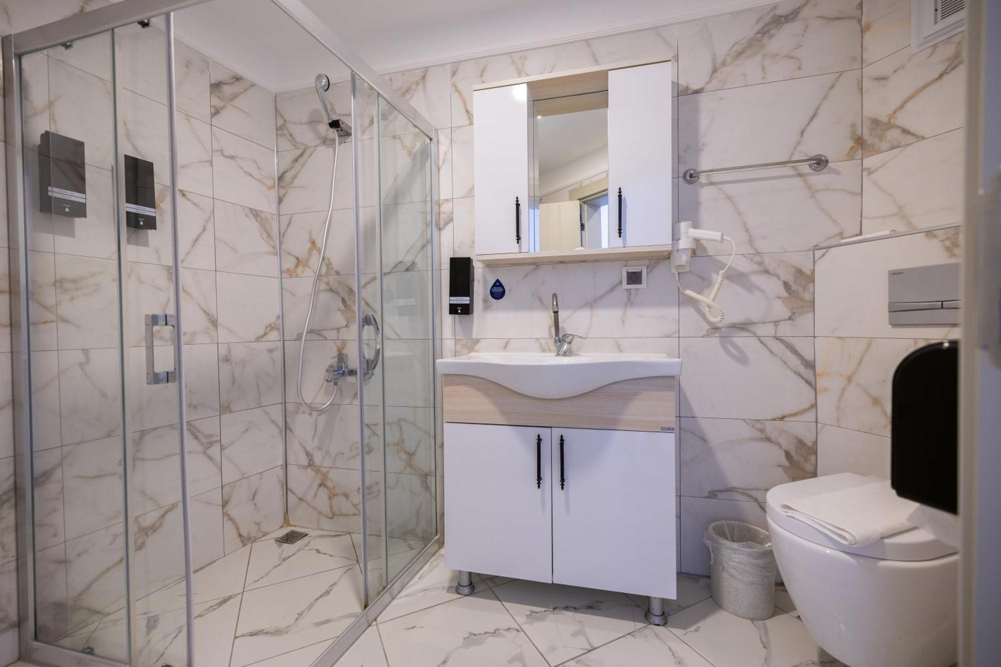 Deluxe Triple Room with Sea View