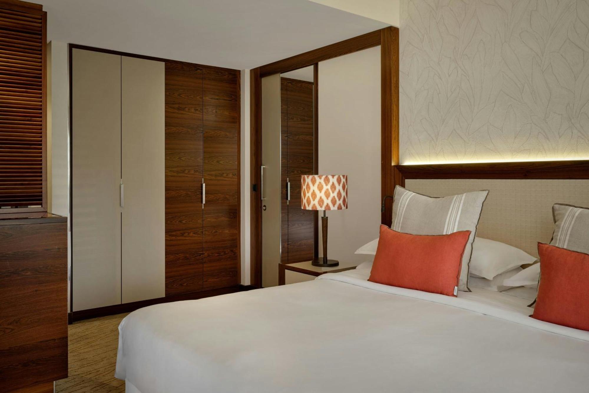 Deluxe King Room Balcony,1666636241:JPEG