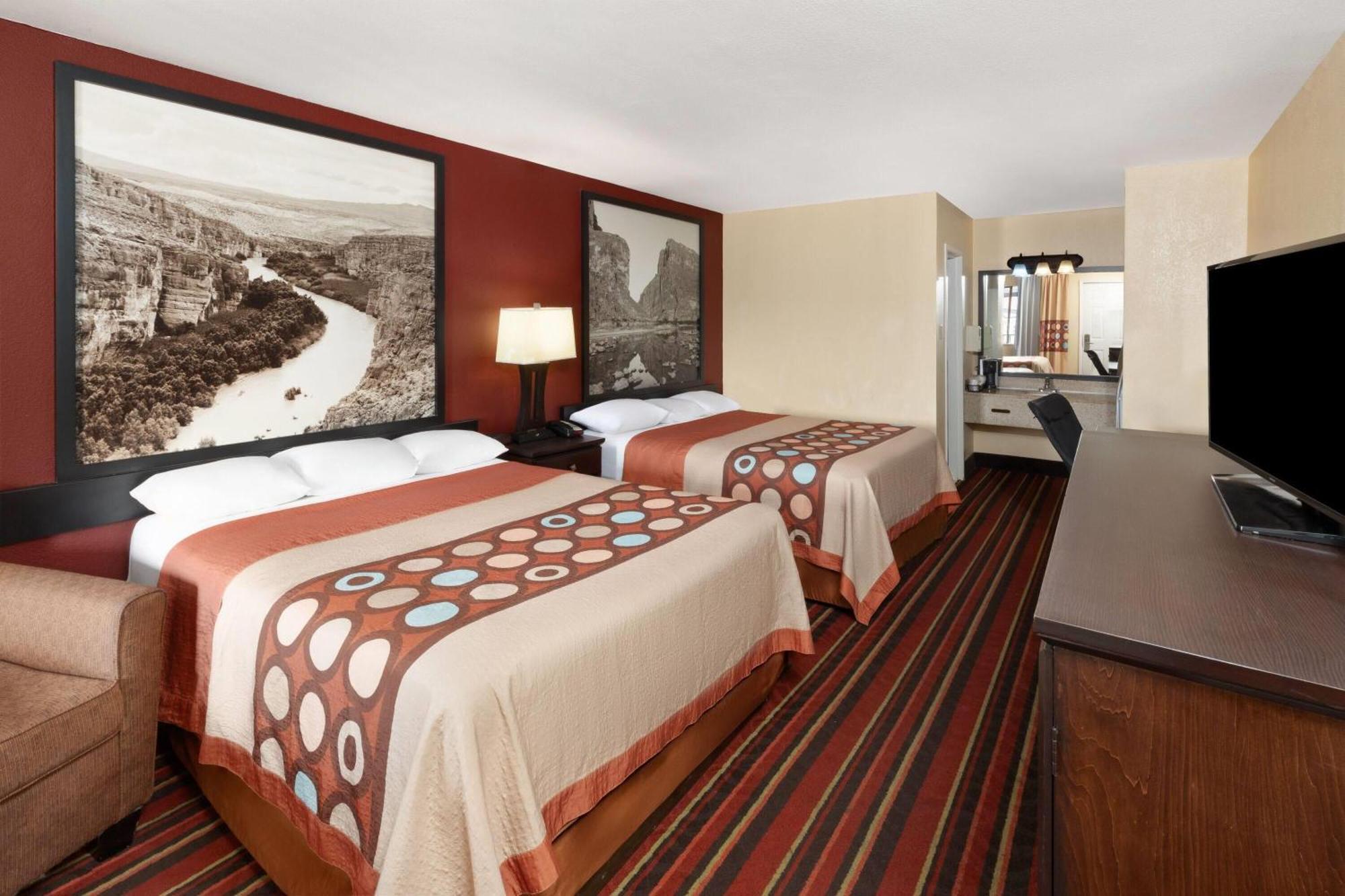 Queen Room Two Queen Beds Non-Smoking