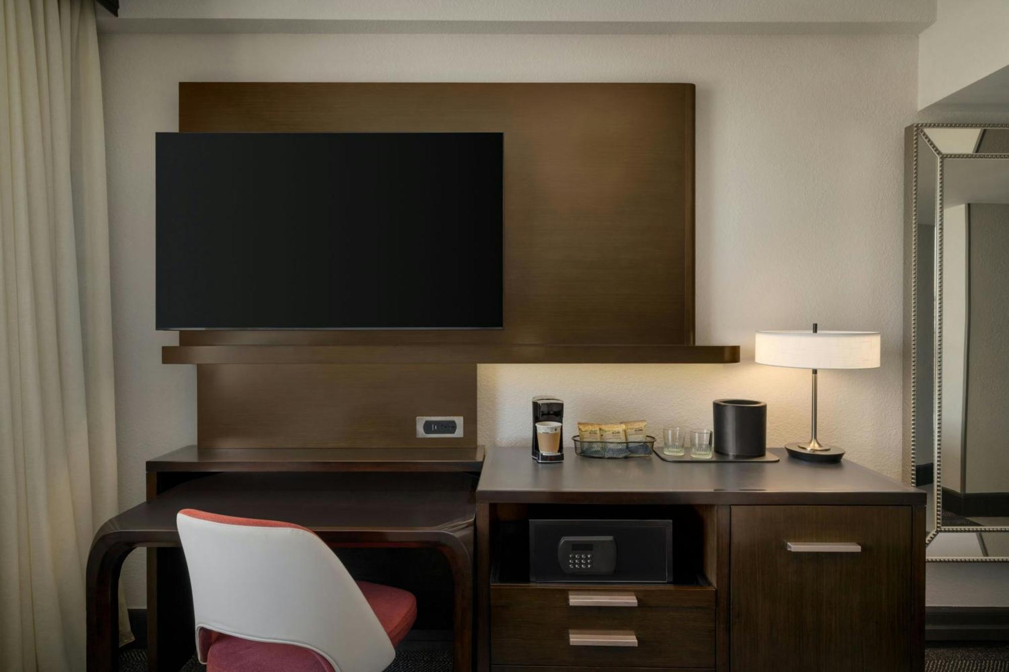 King Room City View Hearing Accessible
