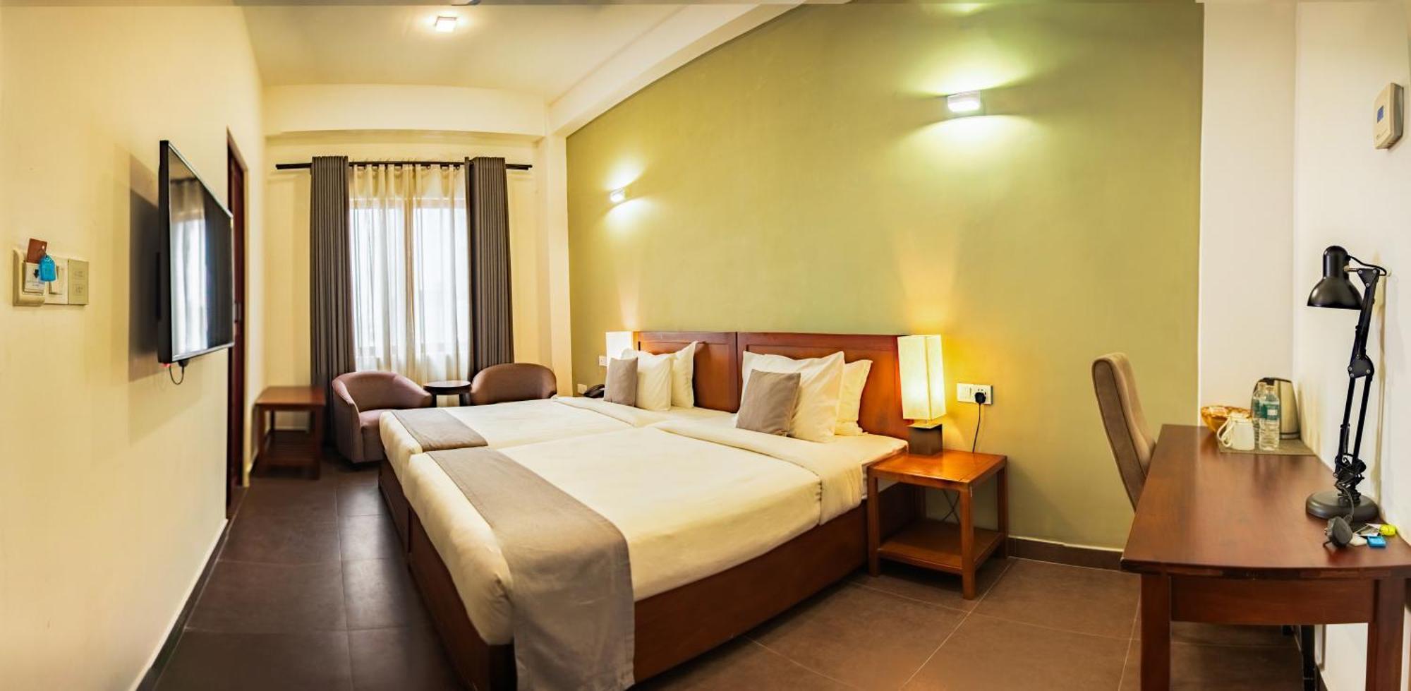 Superior Twin Room City View