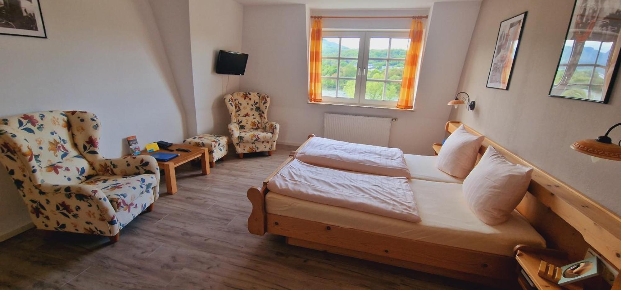 Double Room with Private Bathroom