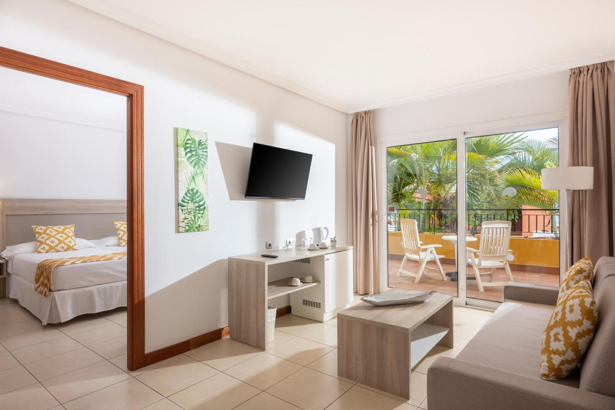 Suite mit Gartenblick (2 Erwachsene)