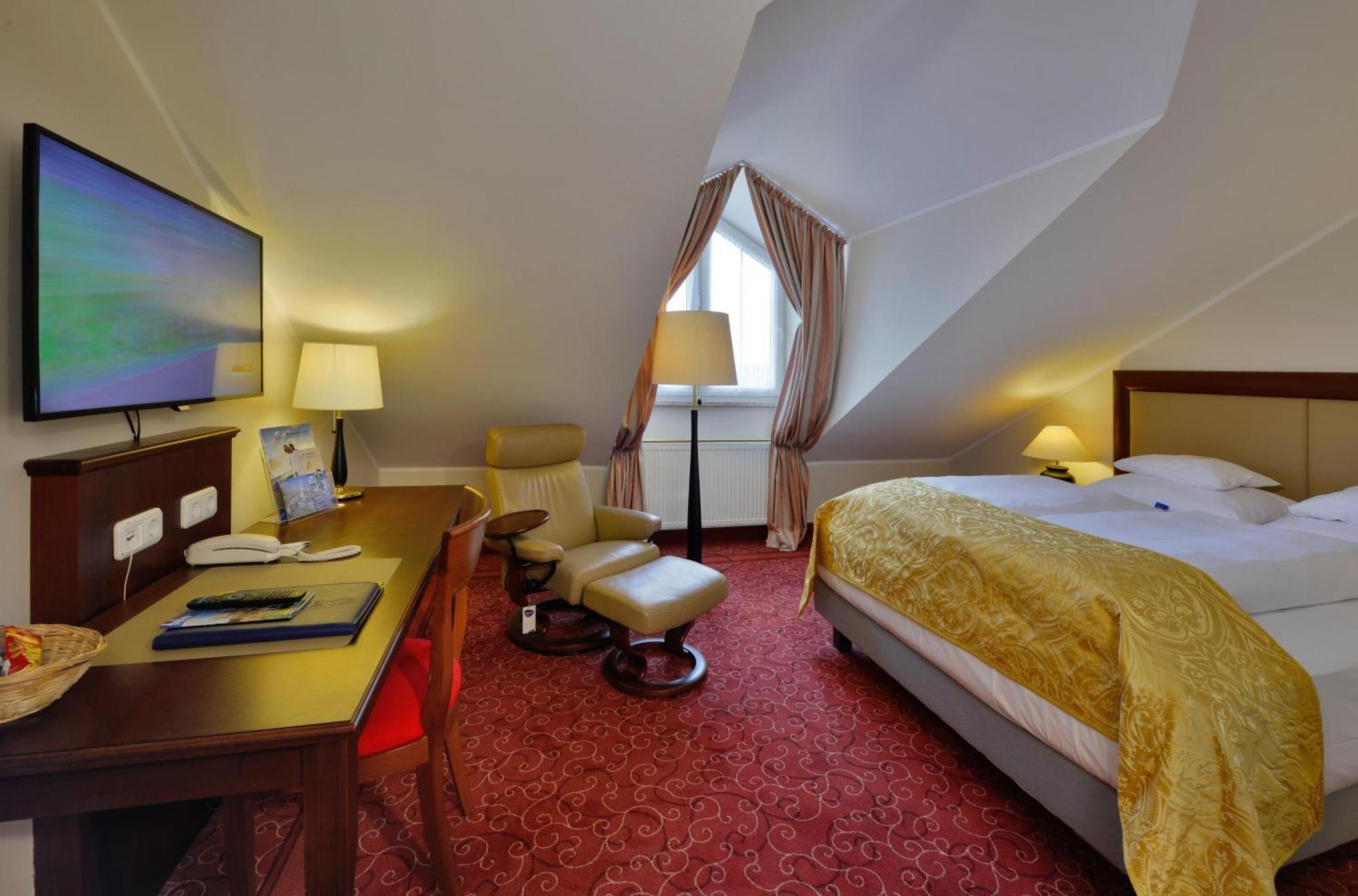 Zimmer mit Queensize-Bett