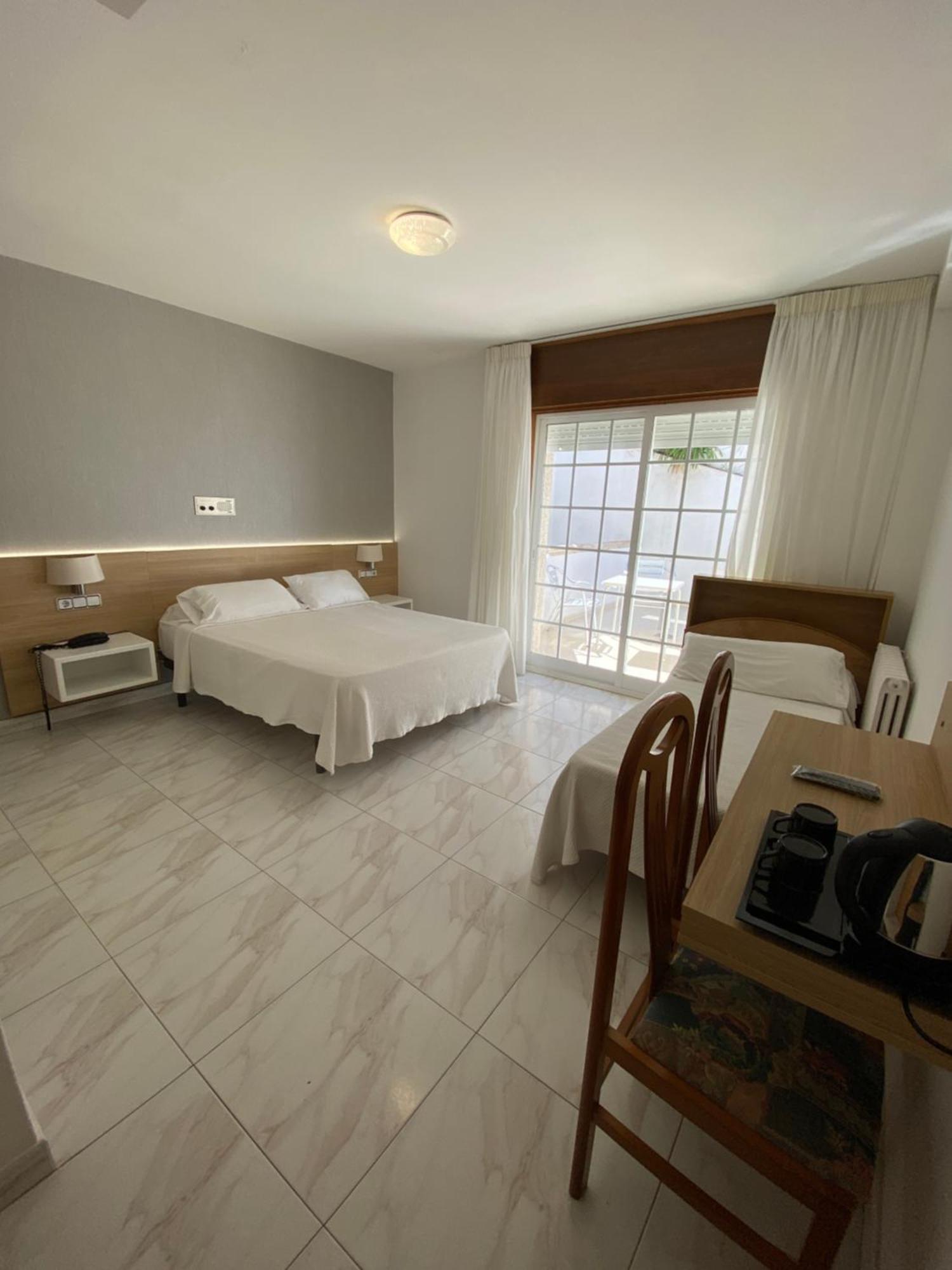 Habitación Doble con cama supletoria - 1 o 2 camas