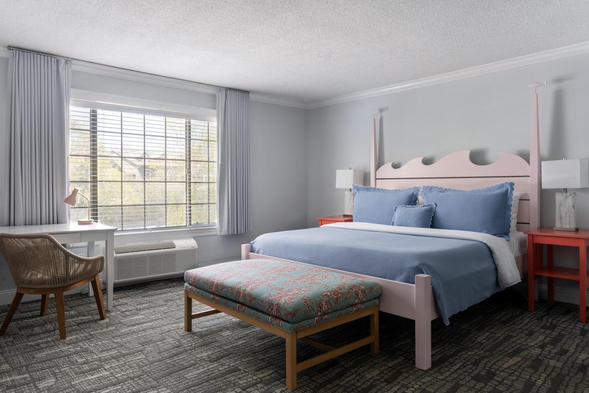 King Room with Garden View