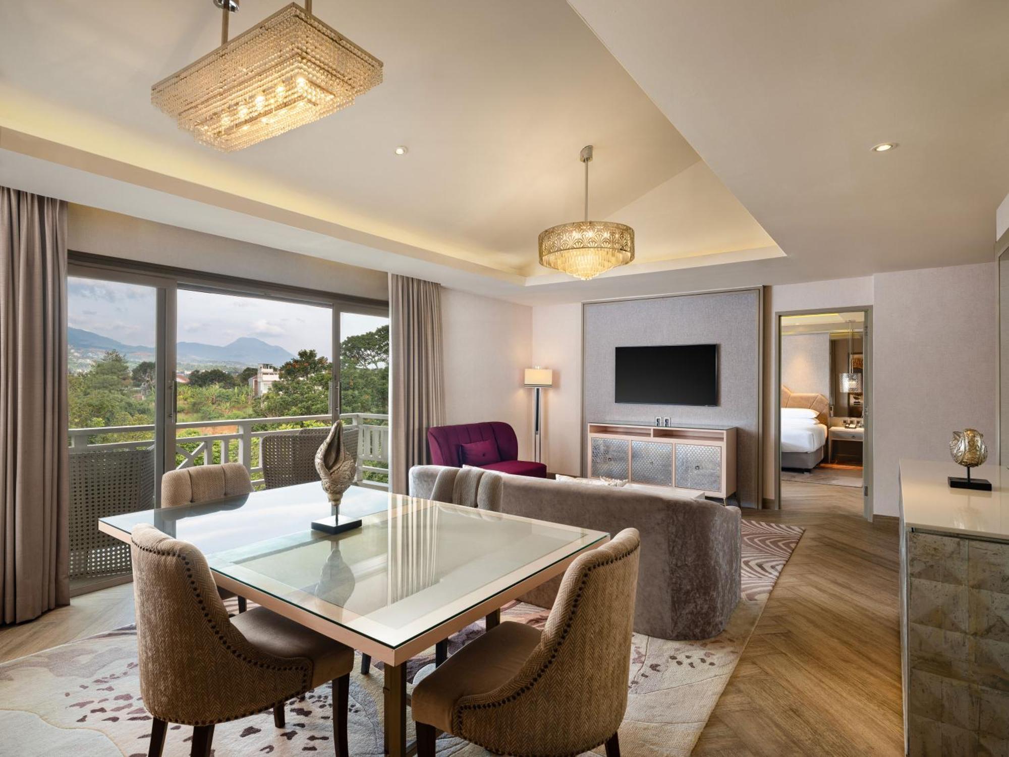 Kamar Suite Tower