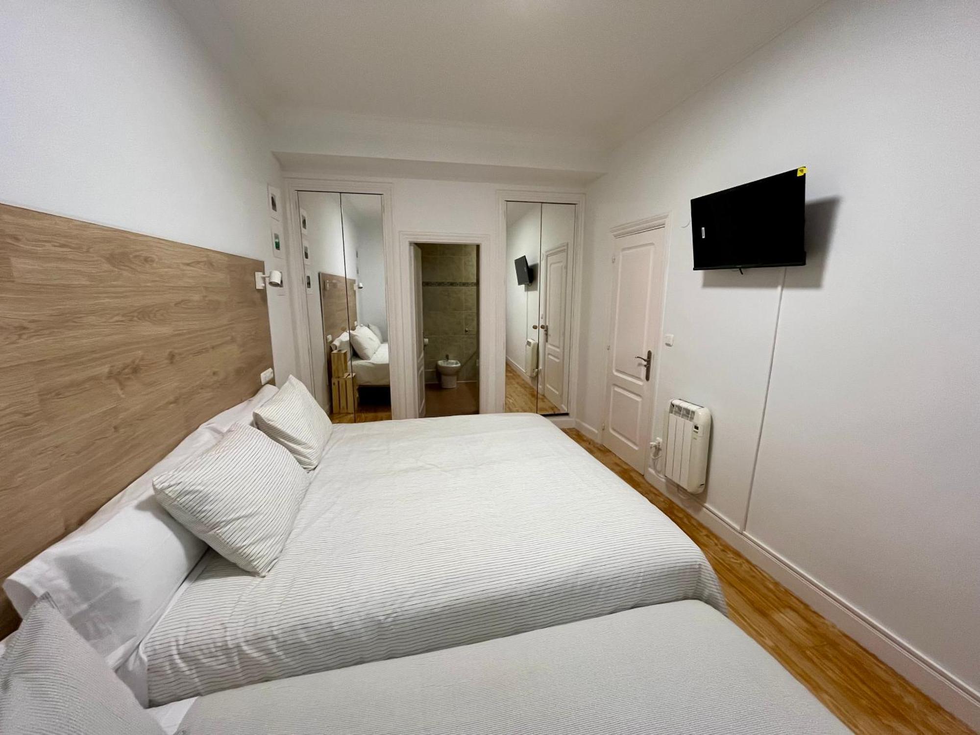 Deluxe Double or Twin Room Balcony