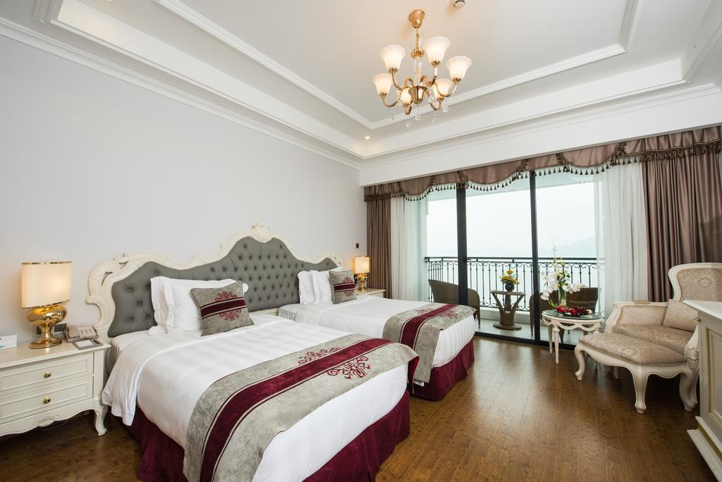 Deluxe Twin Bed